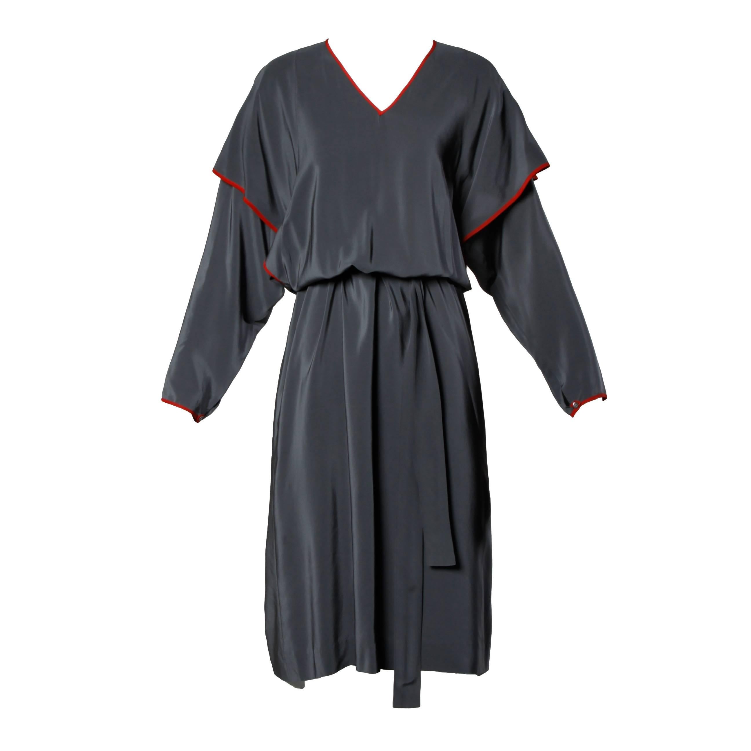 Convertible Guy Laroche Vintage Avant Garde Silk Dress with Detachable Sleeves For Sale