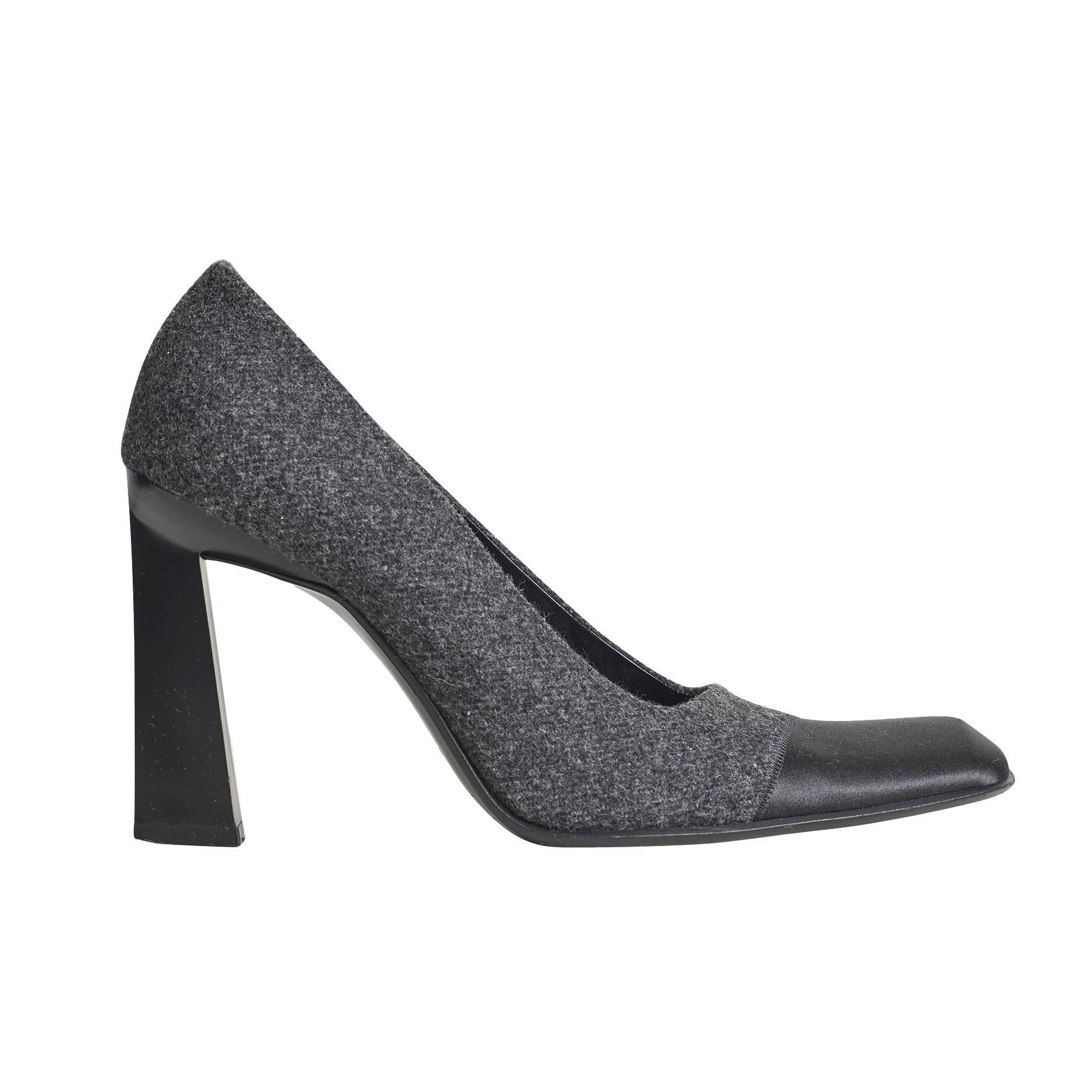 Prada Black and Grey High Heel Shoes For Sale