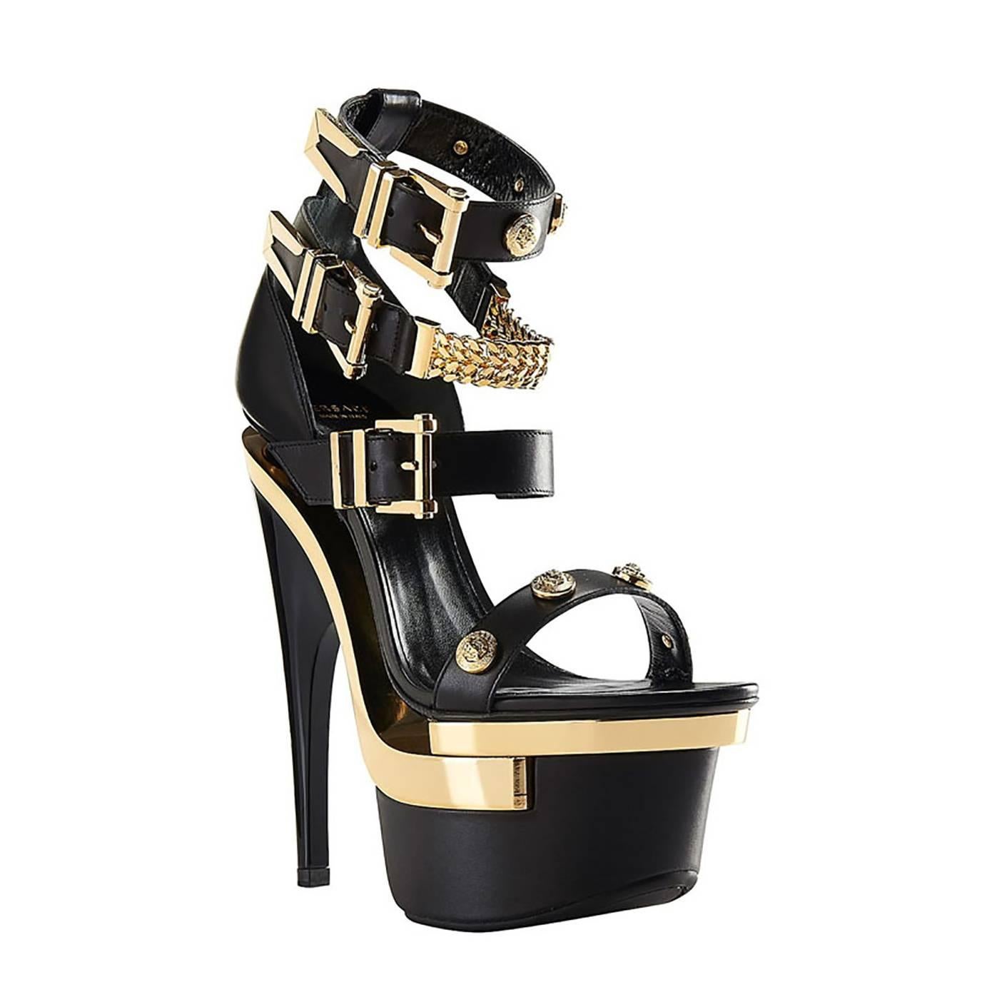 New VERSACE Black Leather Studded Platform Sandals 35 