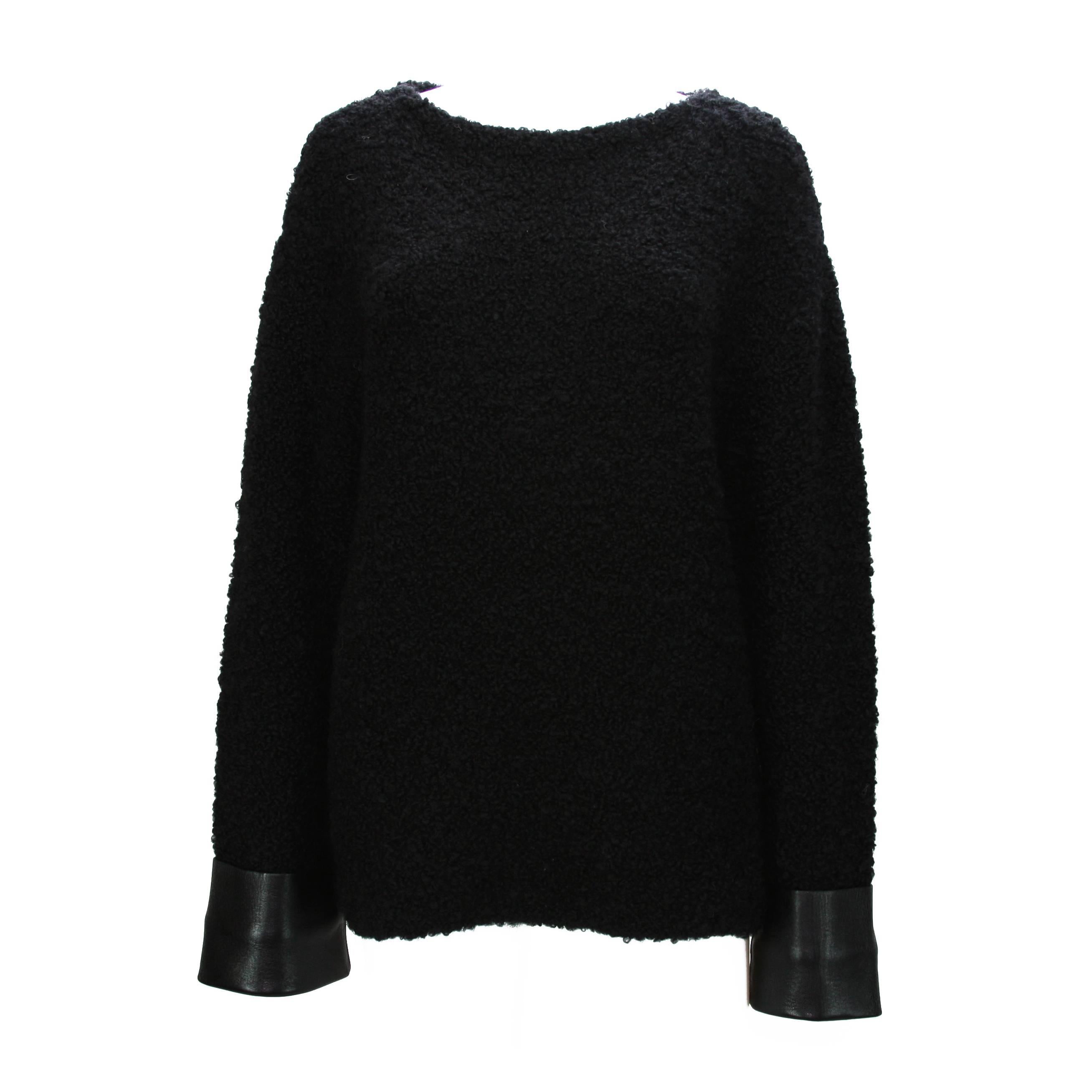 GUCCI BOUCLE WOOL ALPACA CBLACK SWEATER w/ LEATHER CUFFS