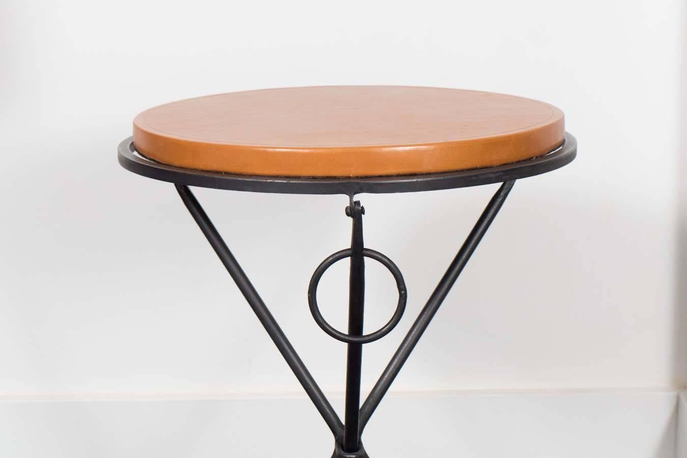20th Century Pair of French Occasional Tables For Sale