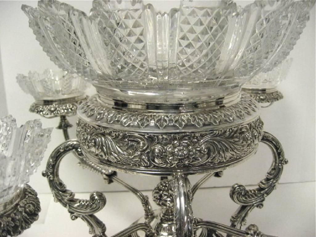 Georgian, Sterling Silver and Crystal Epergne/Centerpiece, 1816 In Good Condition In New York, NY