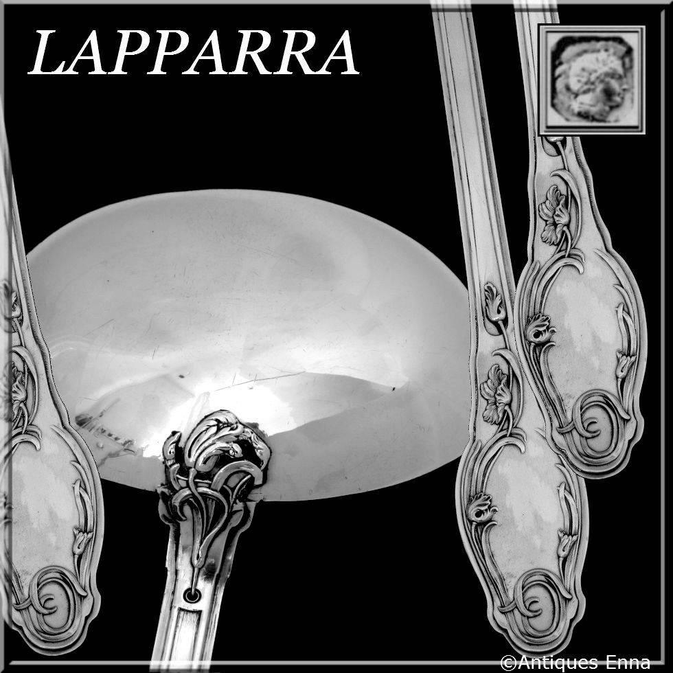 Lapparra top quality French sterling silver soup ladle Art Nouveau.

Head of Minerve 1 st titre for 950/1000 French Sterling silver guarantee.

The design and workmanship of this piece is exceptional. The handle has sophisticated and unusual Art