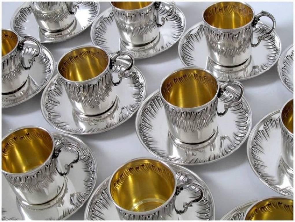 Boulenger Rare French Sterling Silver 18-Karat Gold Twelve Coffee or Tea Cups In Excellent Condition In TRIAIZE, PAYS DE LOIRE