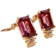 Christian Diior Crystal Amehtyst 
Diamond Gold Set Earrings