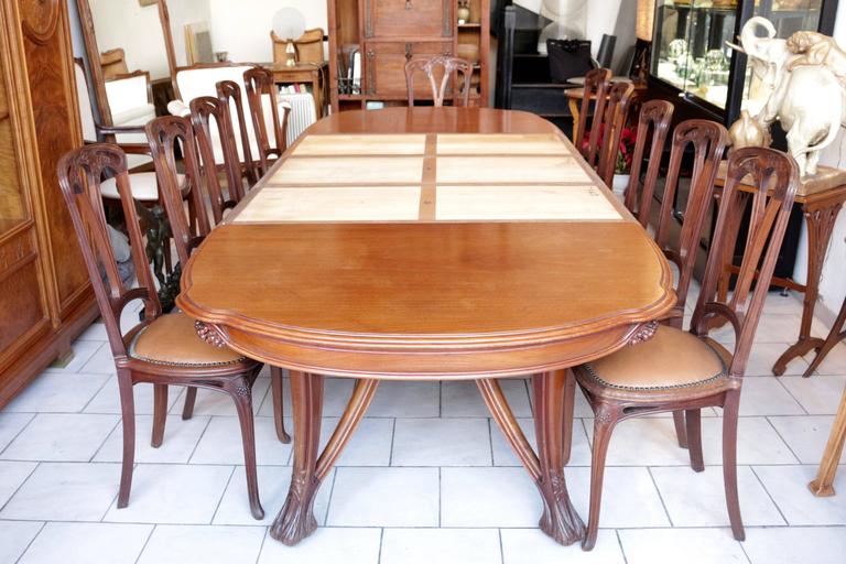 Art Nouveau Mahogany Table and 12 Chairs Decorated with Berries by Paul