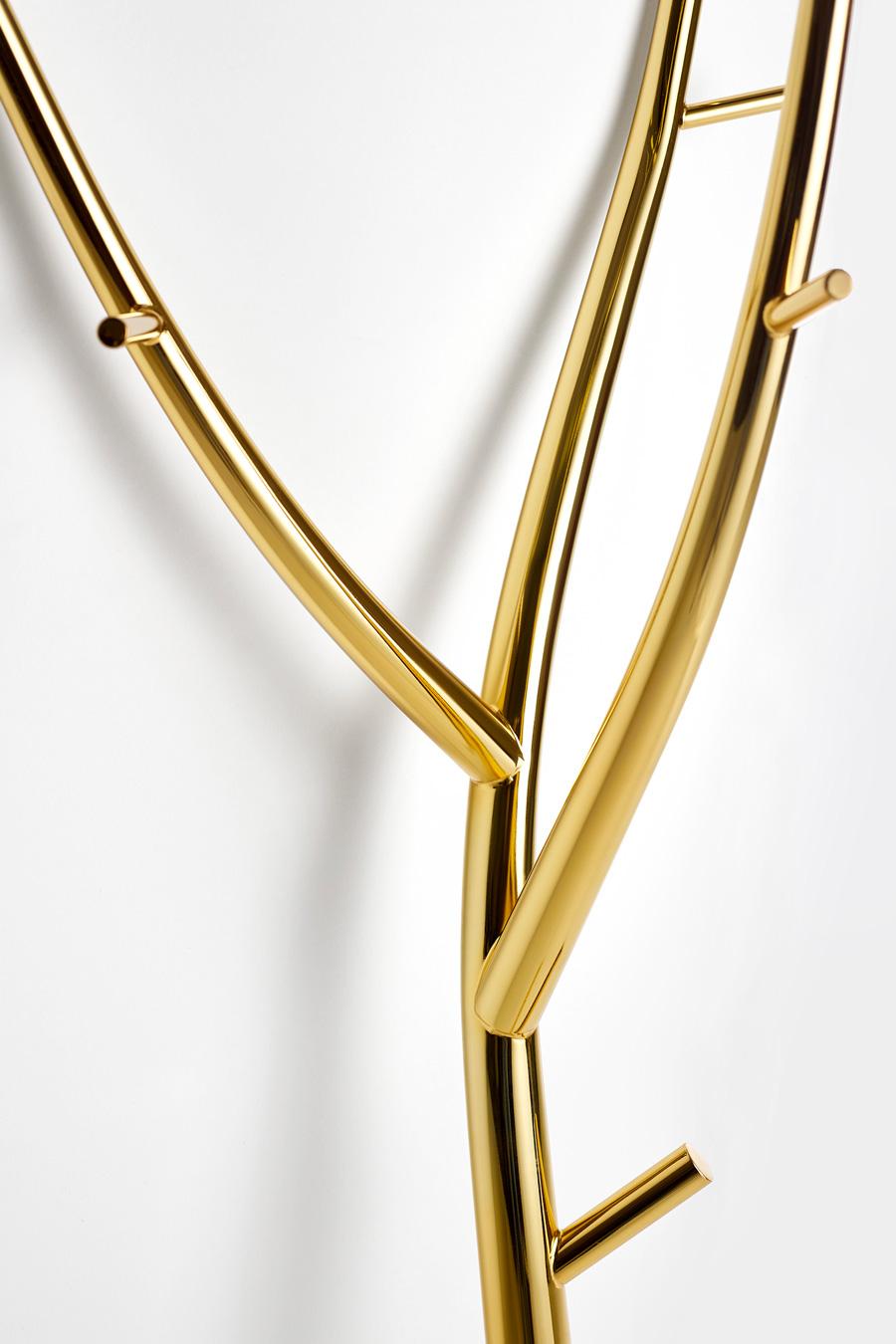 Im Angebot: Meinung Ciatti Ramo Skulpturaler Kleiderständer, Gold (24K Gold) 3