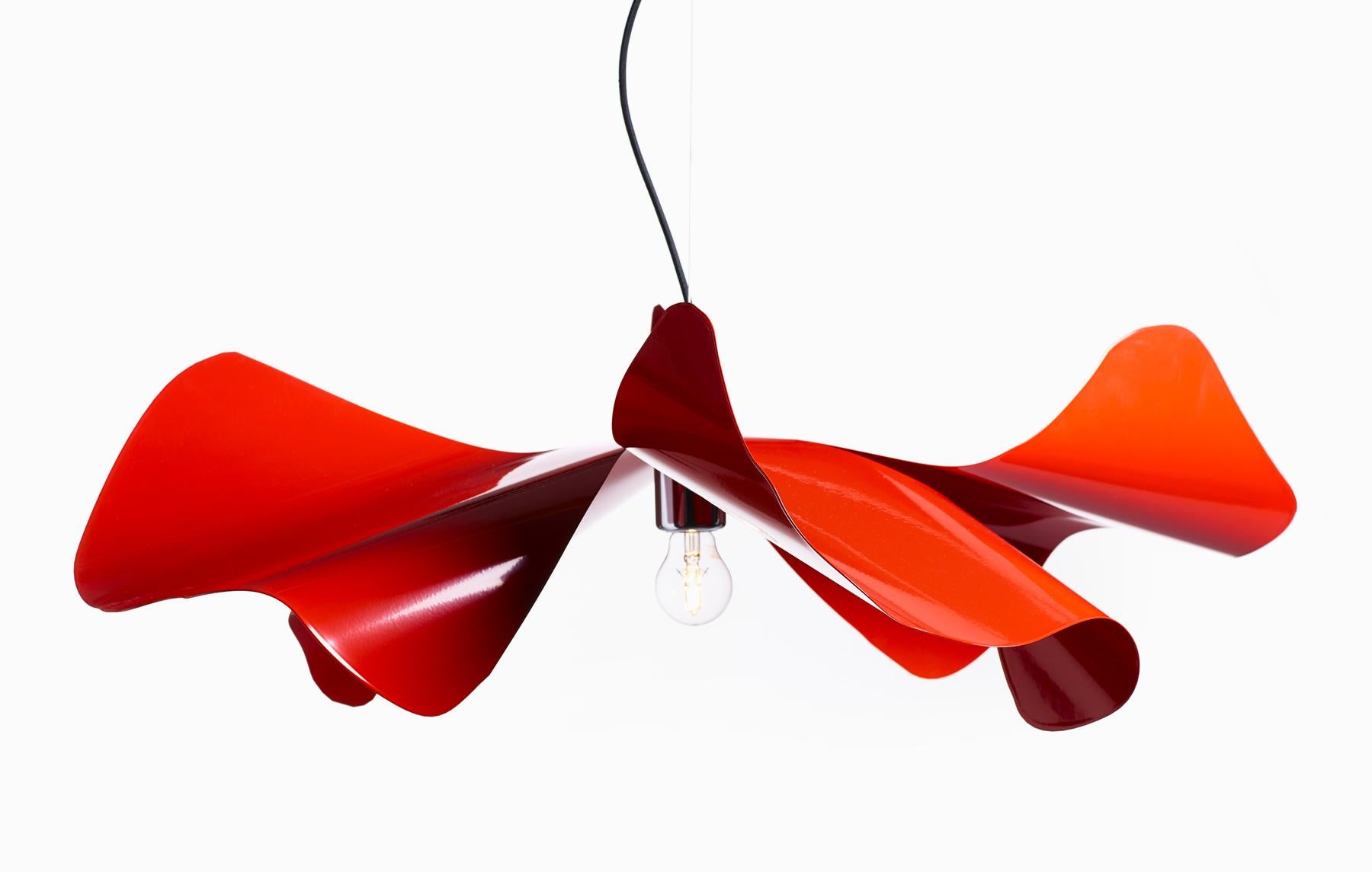 En vente : Red (Glossy Red Lacquered) Opinion Ciatti Papavero Raggiante petite lampe suspendue 3