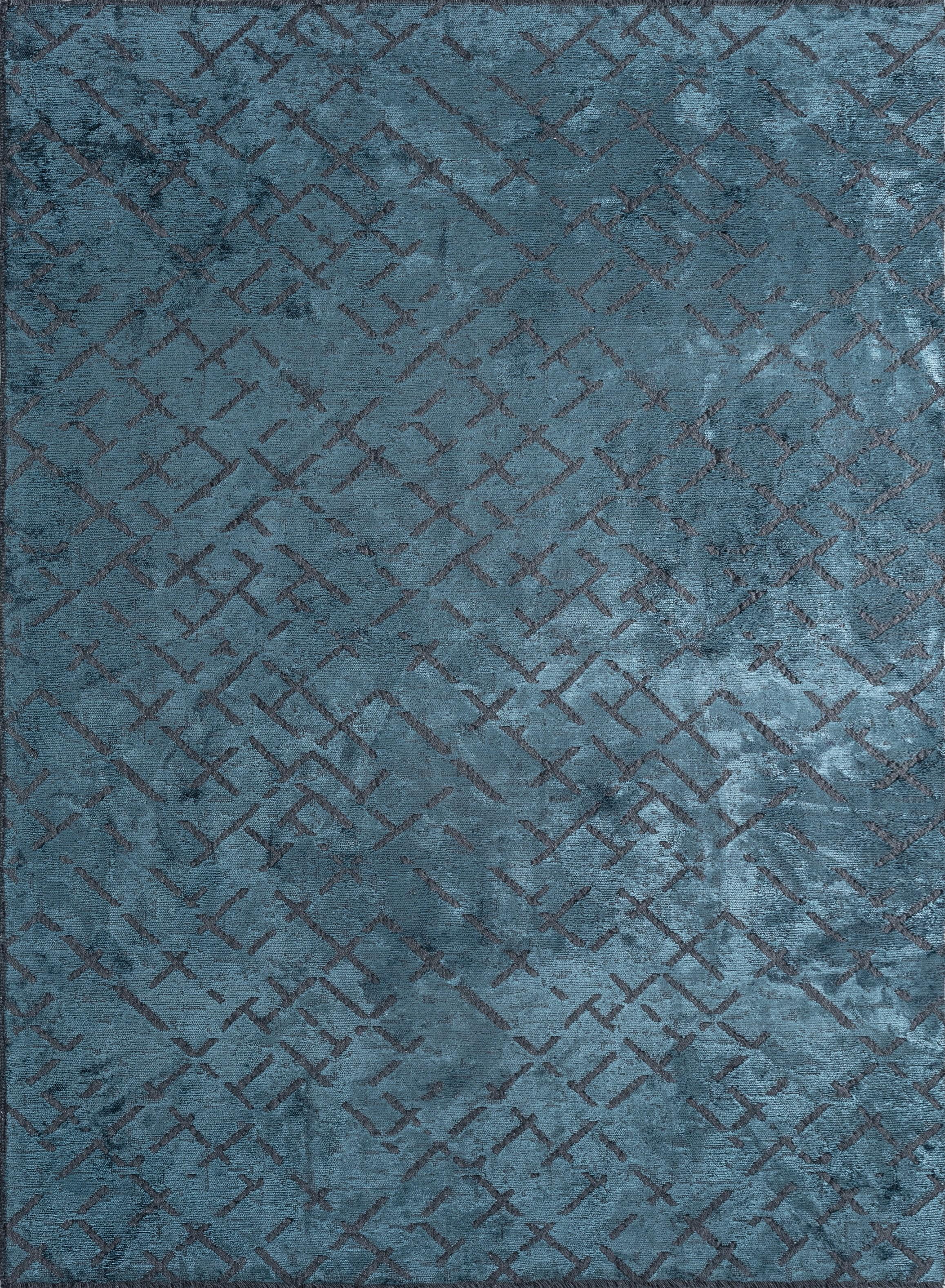 For Sale:  (Blue) Modern  Abstract Luxury Hand-Finished Area Rug