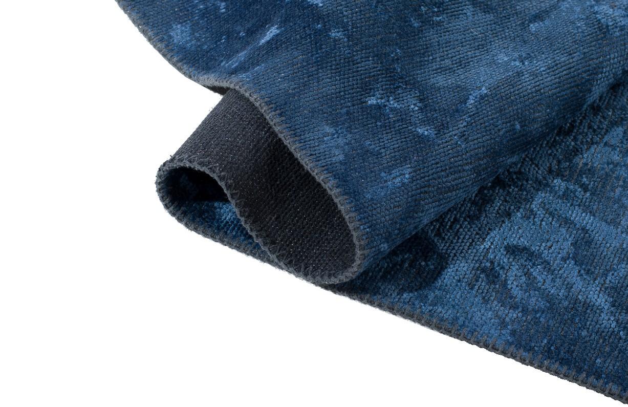 En vente :  (Bleu) Moderne  Tapis de luxe de couleur unie 6