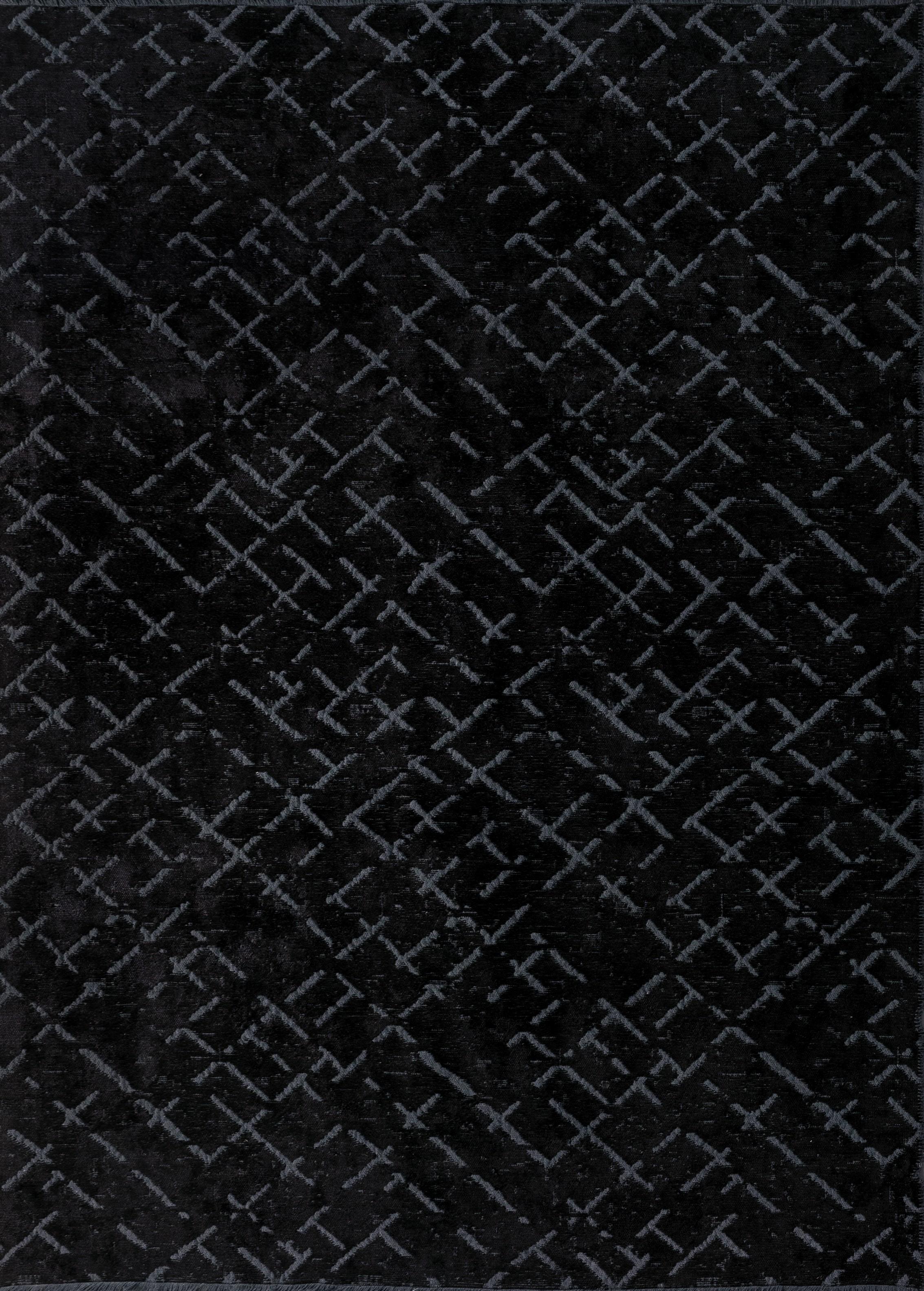 For Sale:  (Black) Modern  Abstract Luxury Hand-Finished Area Rug