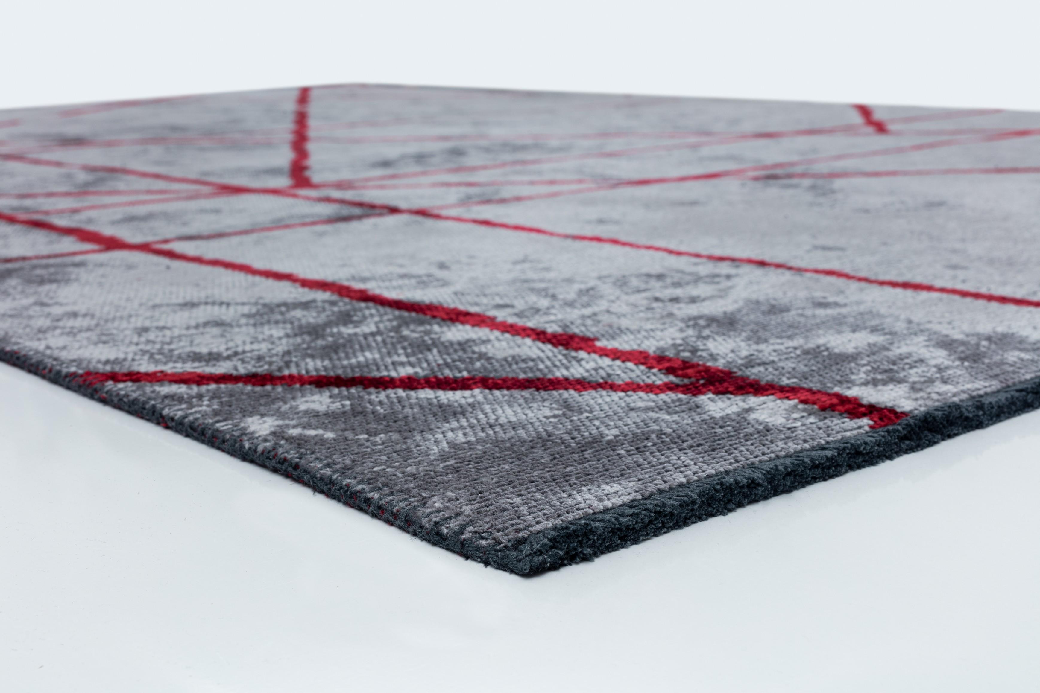 For Sale:  (Red) Modern Abstract Luxury Area Rug 4