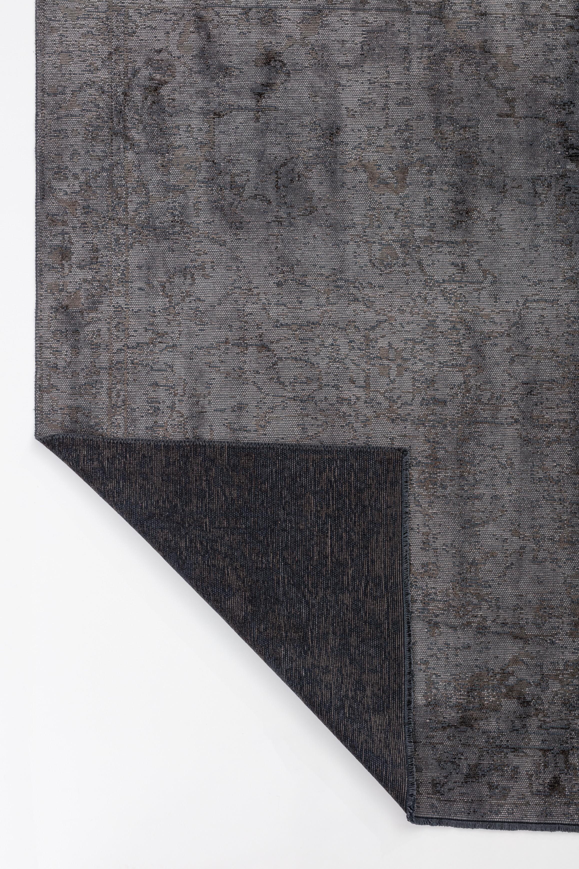 En vente :  (Gris) Tapis traditionnel oriental de luxe 3