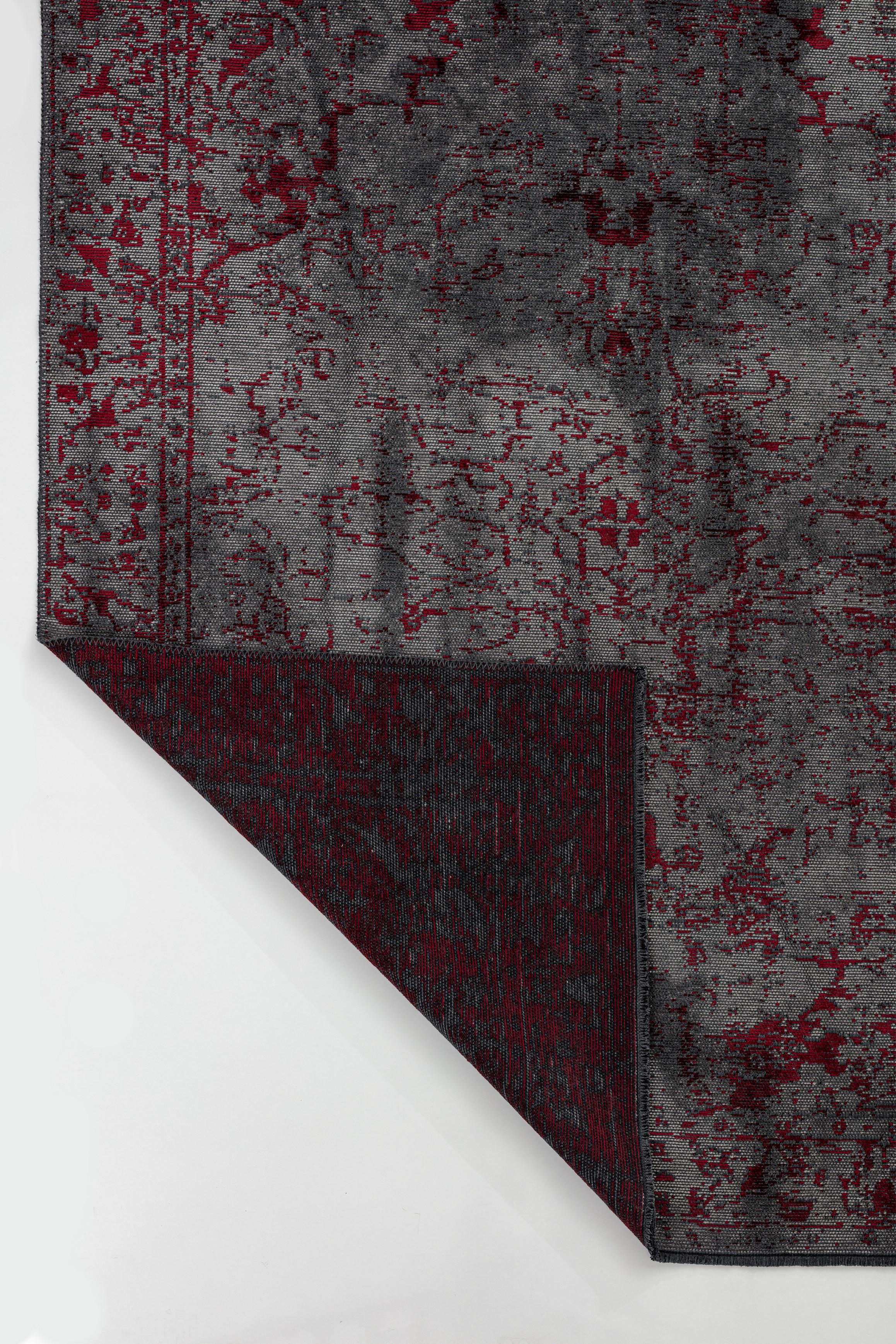 Im Angebot: Traditioneller orientalischer Luxus-Teppich,  (Rot) 3