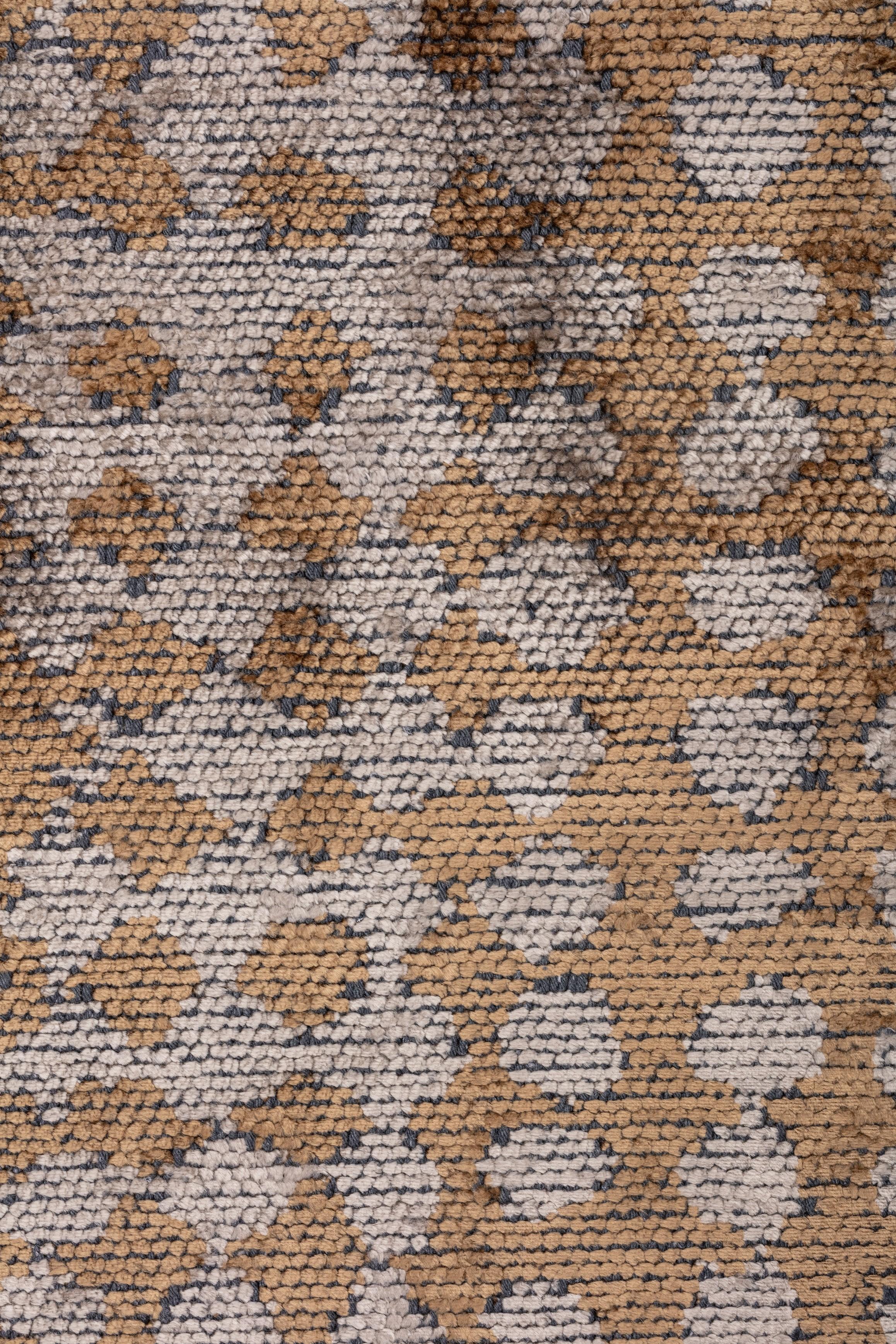 For Sale:  (Brown) Modern Polka Dots Luxury Hand-Finished Area Rug 5