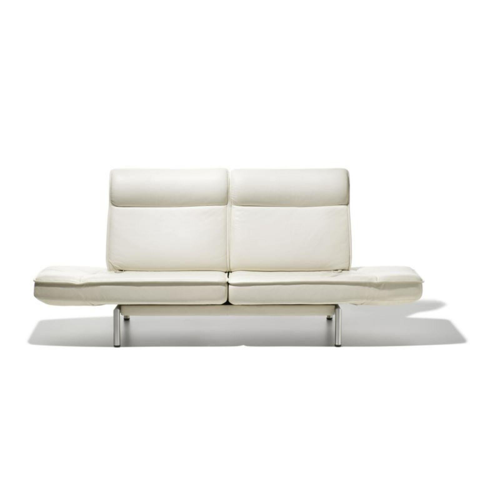 Im Angebot: Verstellbares modernes DS-450-Sofa oder Sessel aus Leder von De Sede,  (Weiß) 3
