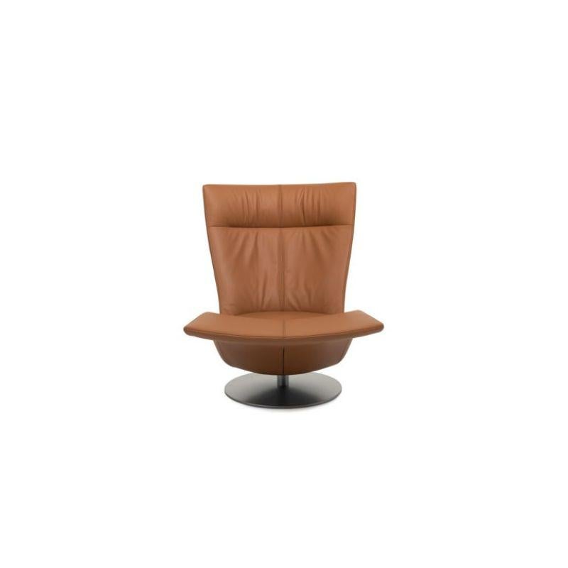 Im Angebot: Pli Dual Rotation Multi-Functional-Sessel aus Leder von FSM,  (Orange) 2