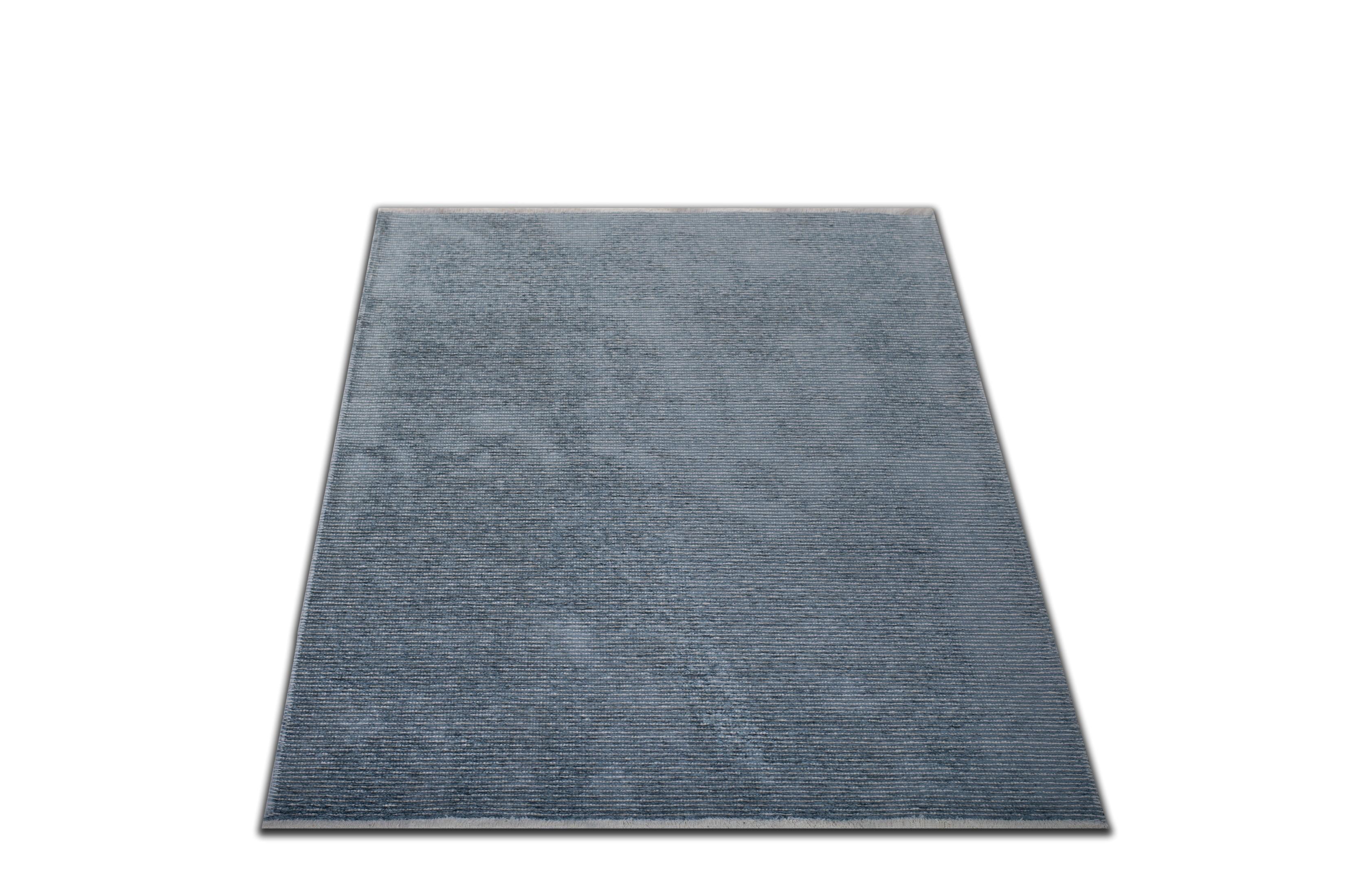 Im Angebot: Moderner gestreifter Luxus-Teppich, handgefertigt,  (Blau) 2