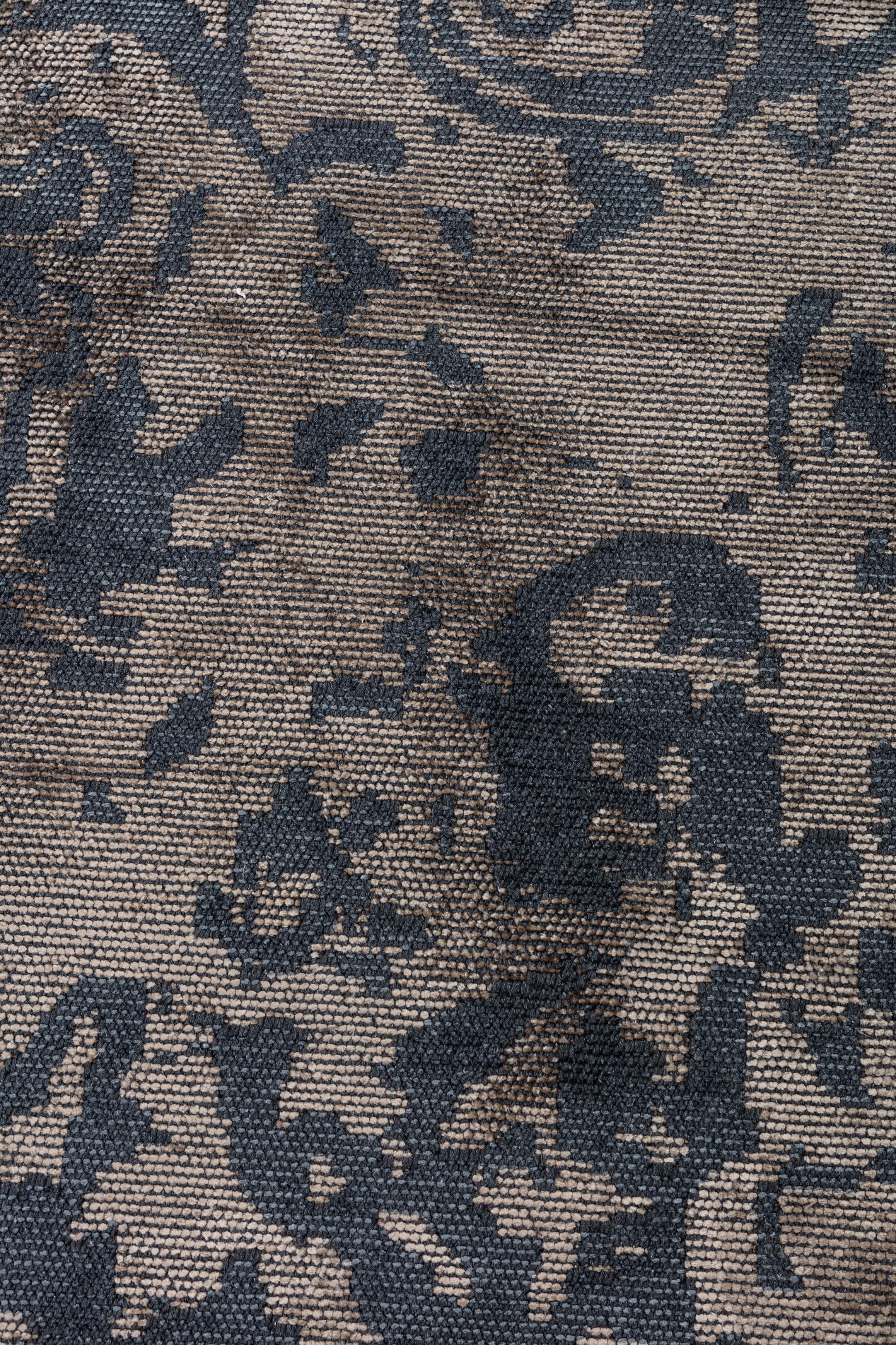 For Sale:  (Beige) Contemporary Damask Luxury Hand-Finished Area Rug 4