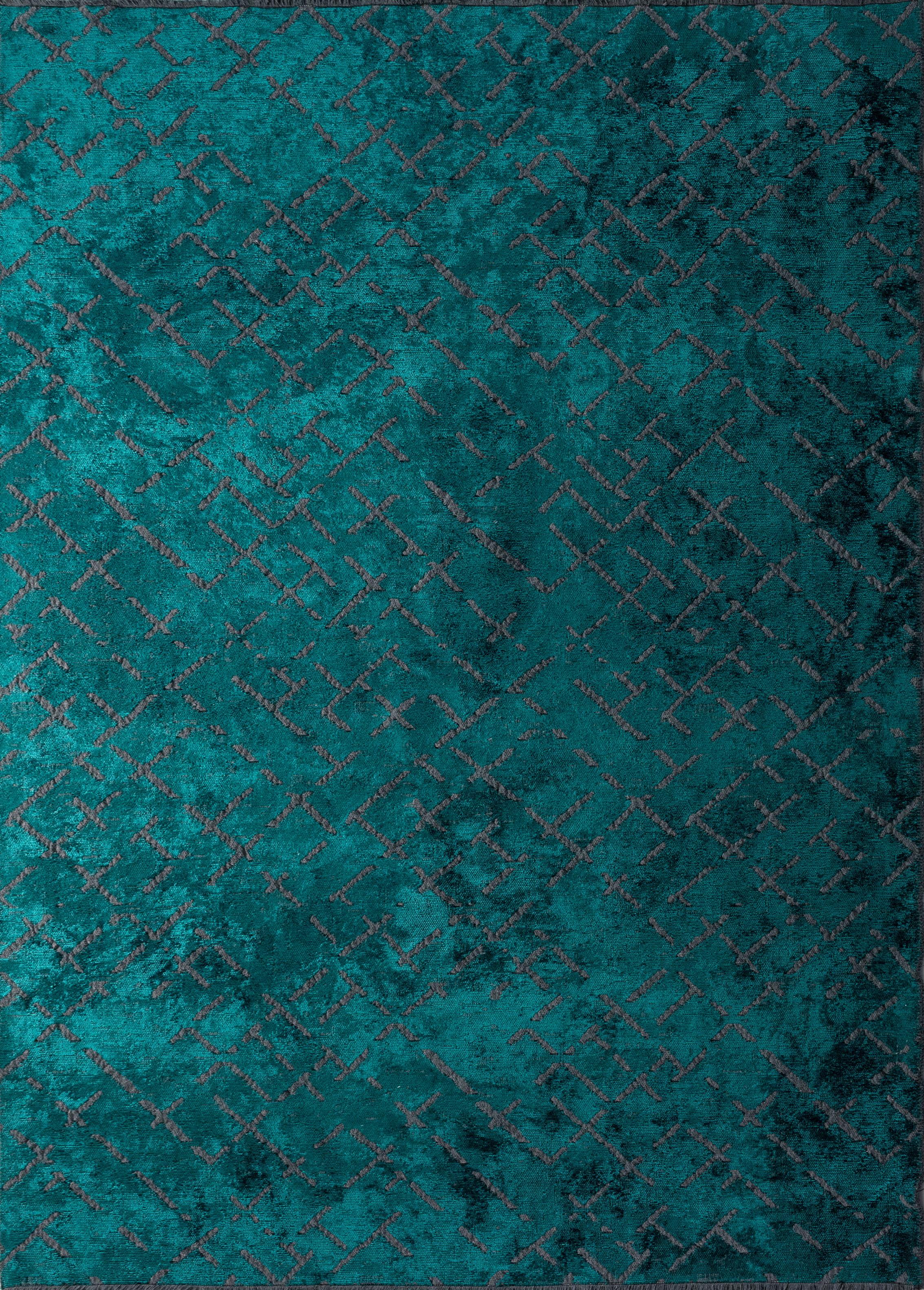 For Sale:  (Green) Modern Abstract Luxury Hand-Finished Area Rug