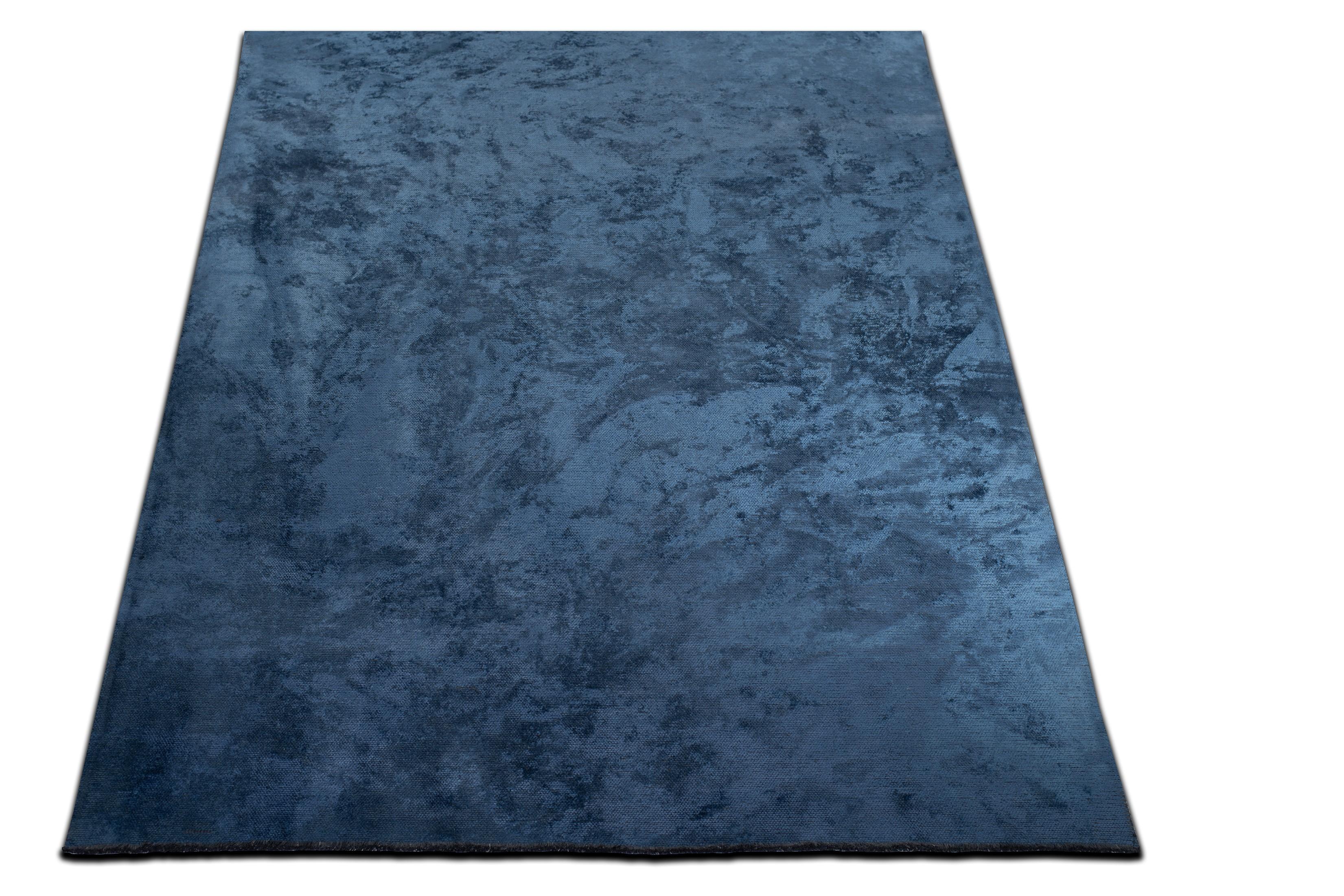 En vente :  (Bleu) The Moderns Color Luxury Area Rug (tapis de luxe) 3
