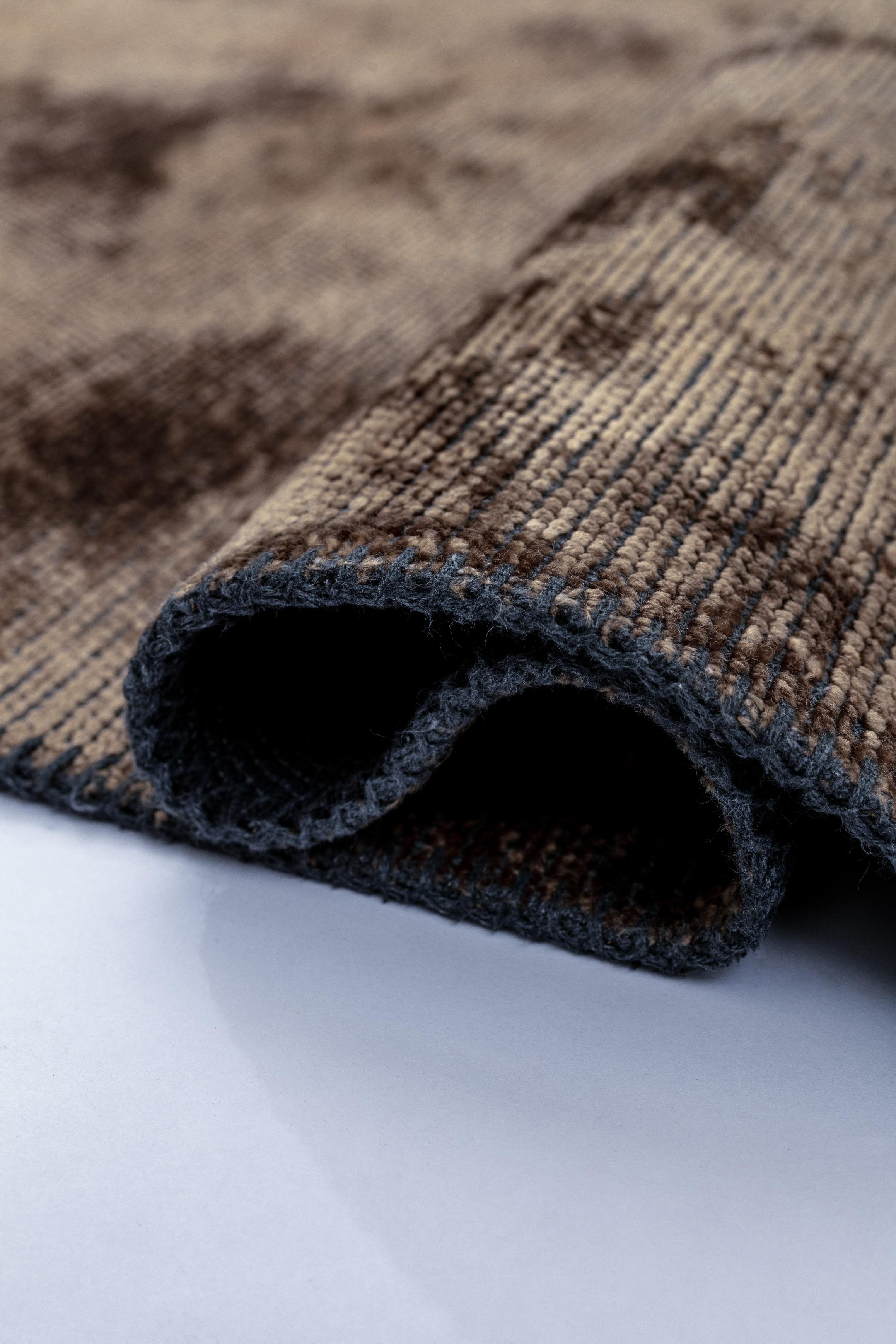 En vente :  (Marron) The Moderns Color Luxury Area Rug (tapis de luxe) 2