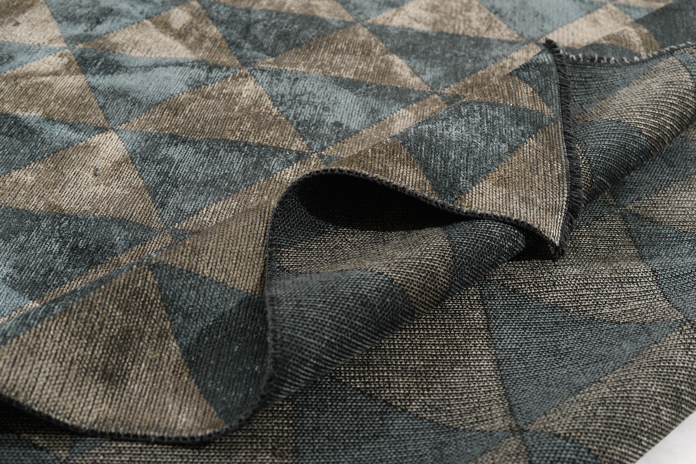 En vente :  (Bleu) Tapis de sol contemporain géométrique de luxe 2