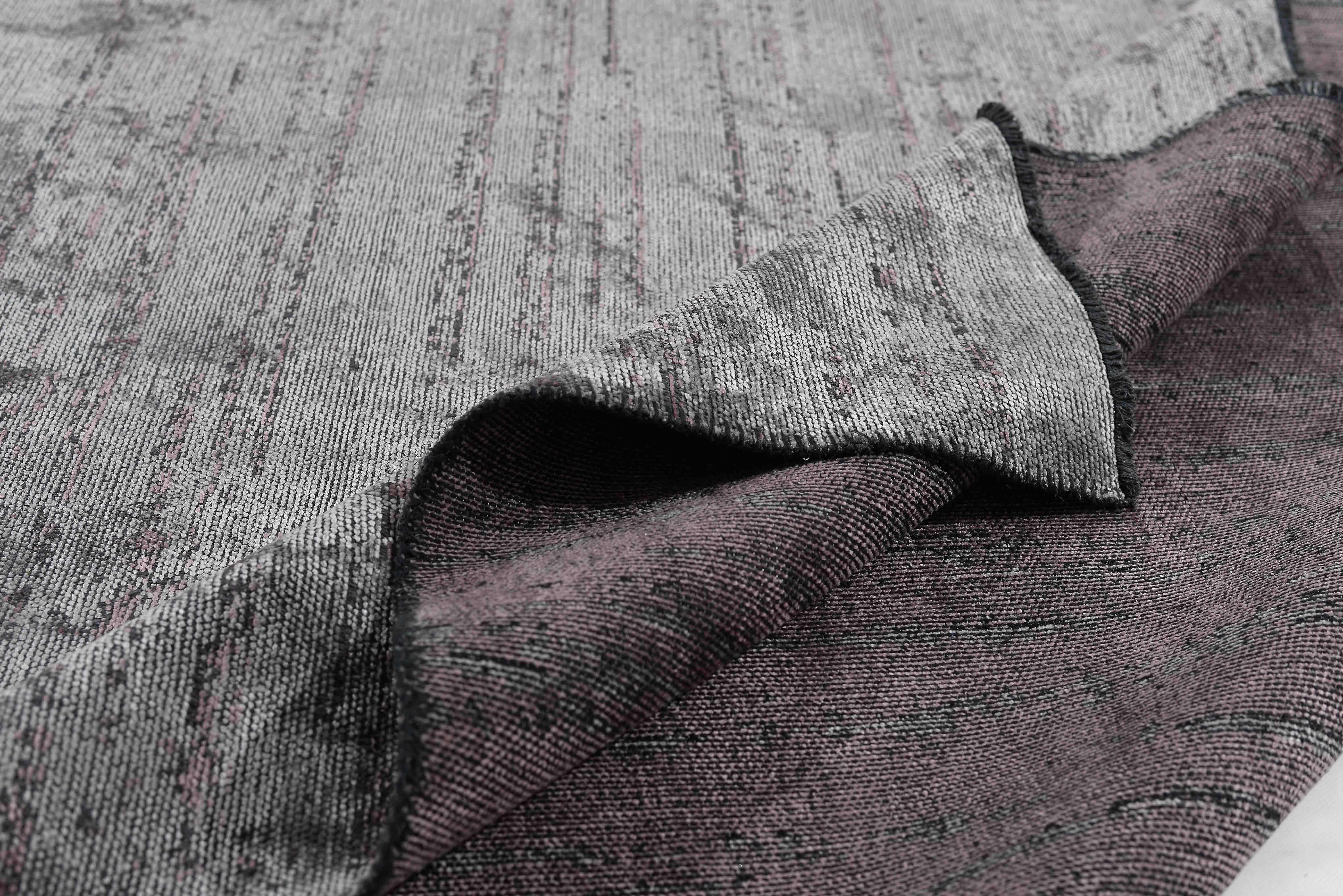 En vente :  (Gris) The Moderns No Pattern Solid Color Luxury Area Rug (tapis de luxe moderne sans motif et de couleur unie) 2