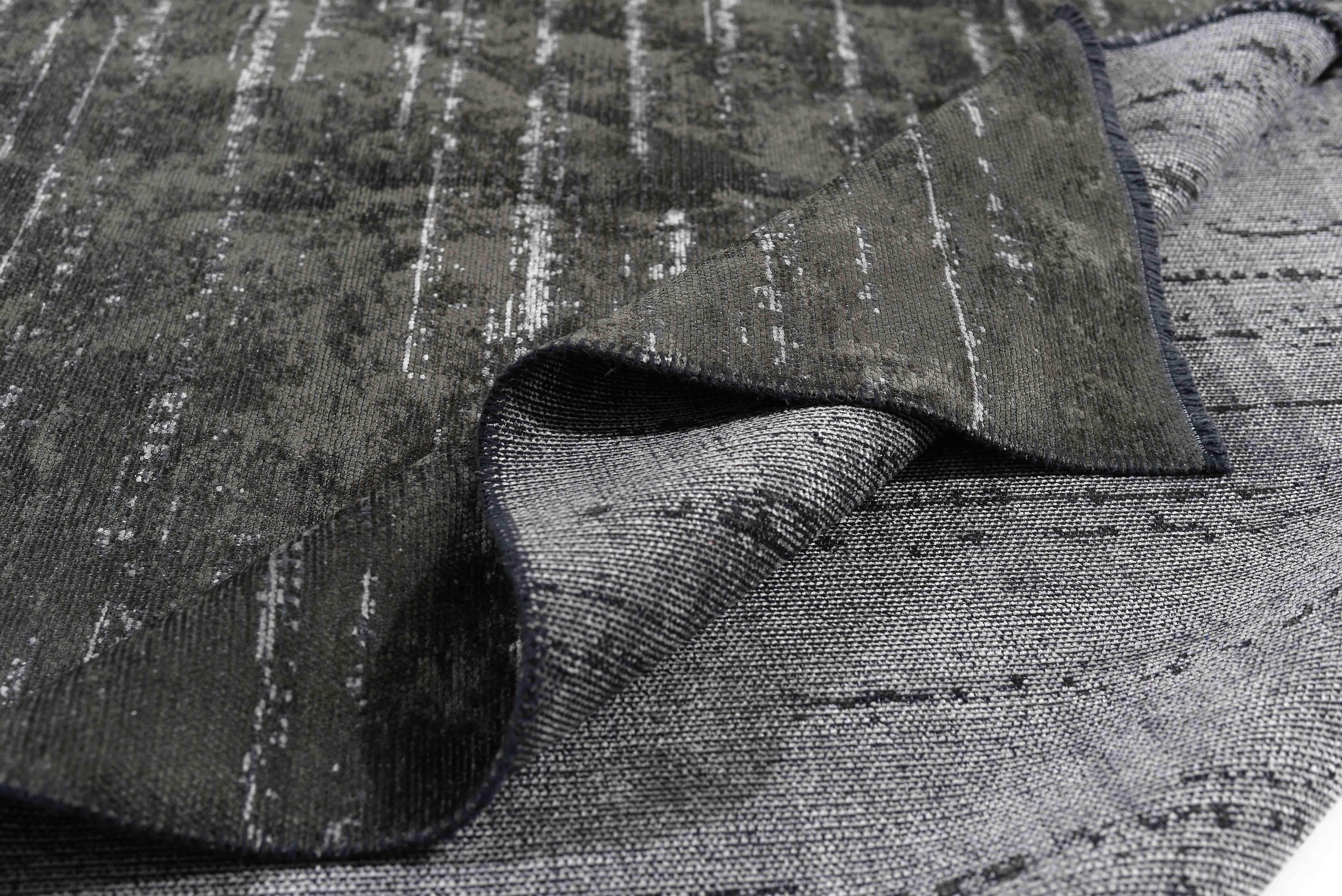 En vente :  (Noir) The Moderns No Pattern Solid Color Luxury Area Rug (tapis de luxe moderne sans motif et de couleur unie) 2