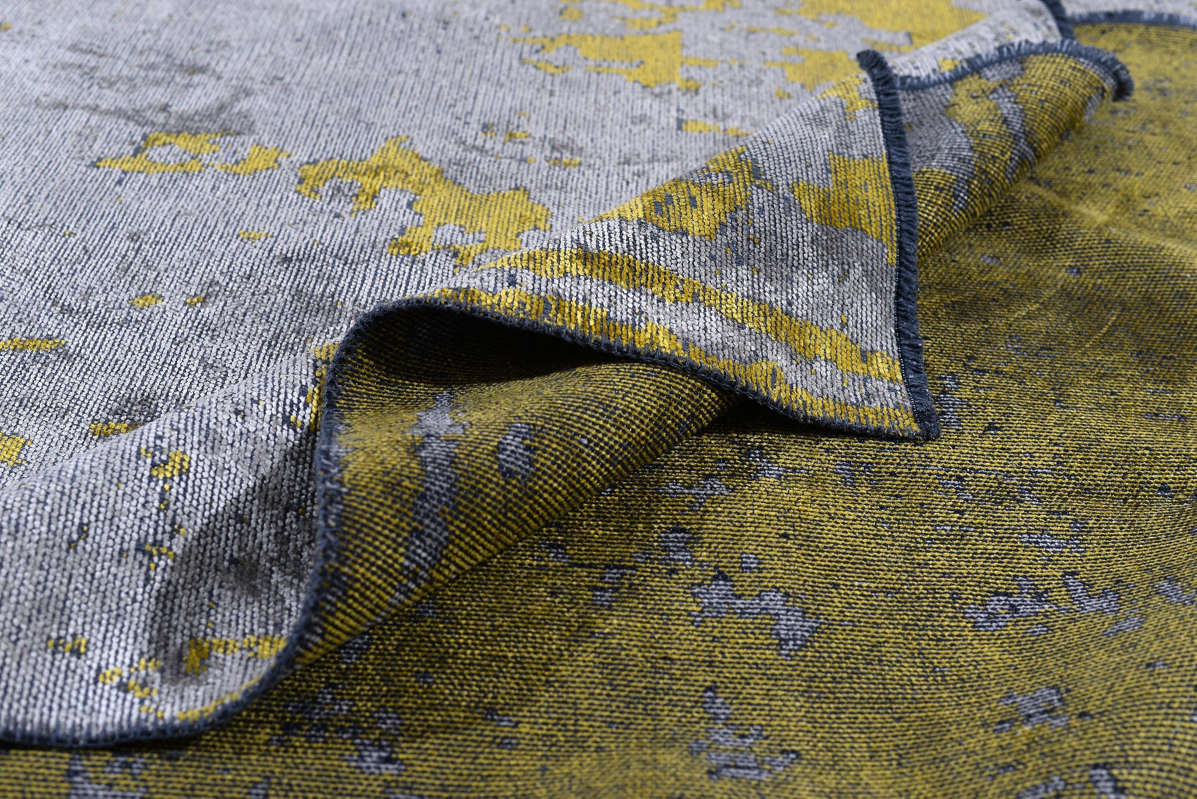 For Sale:  (Gray) Modern  Abstract Luxury Hand-Finished Area Rug 2