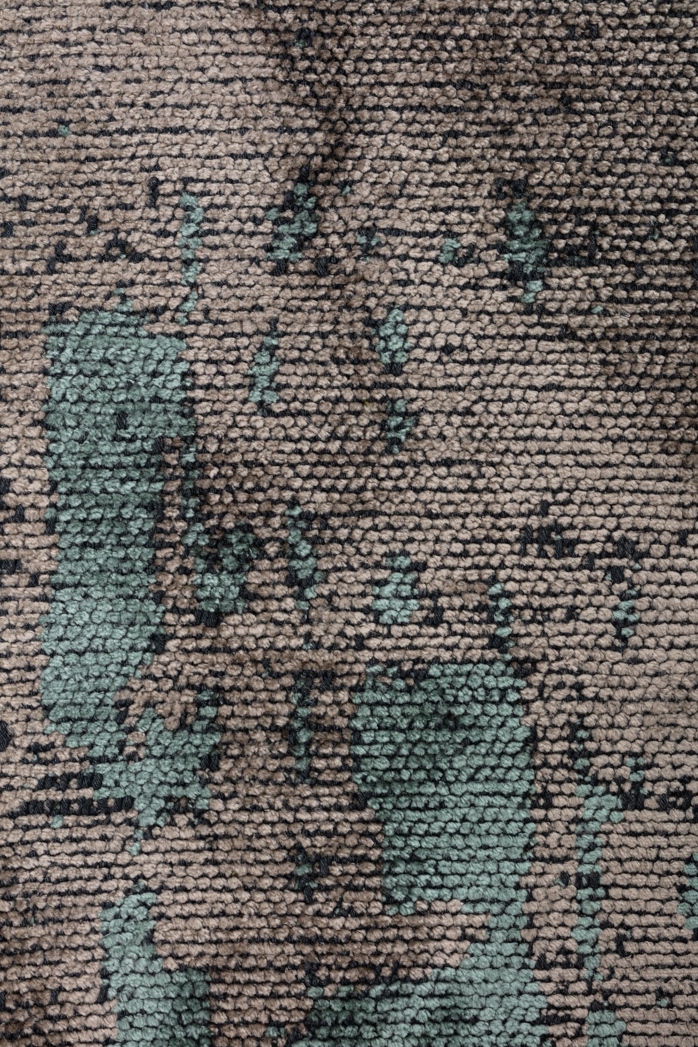 For Sale:  (Gray) Modern  Abstract Luxury Hand-Finished Area Rug 5