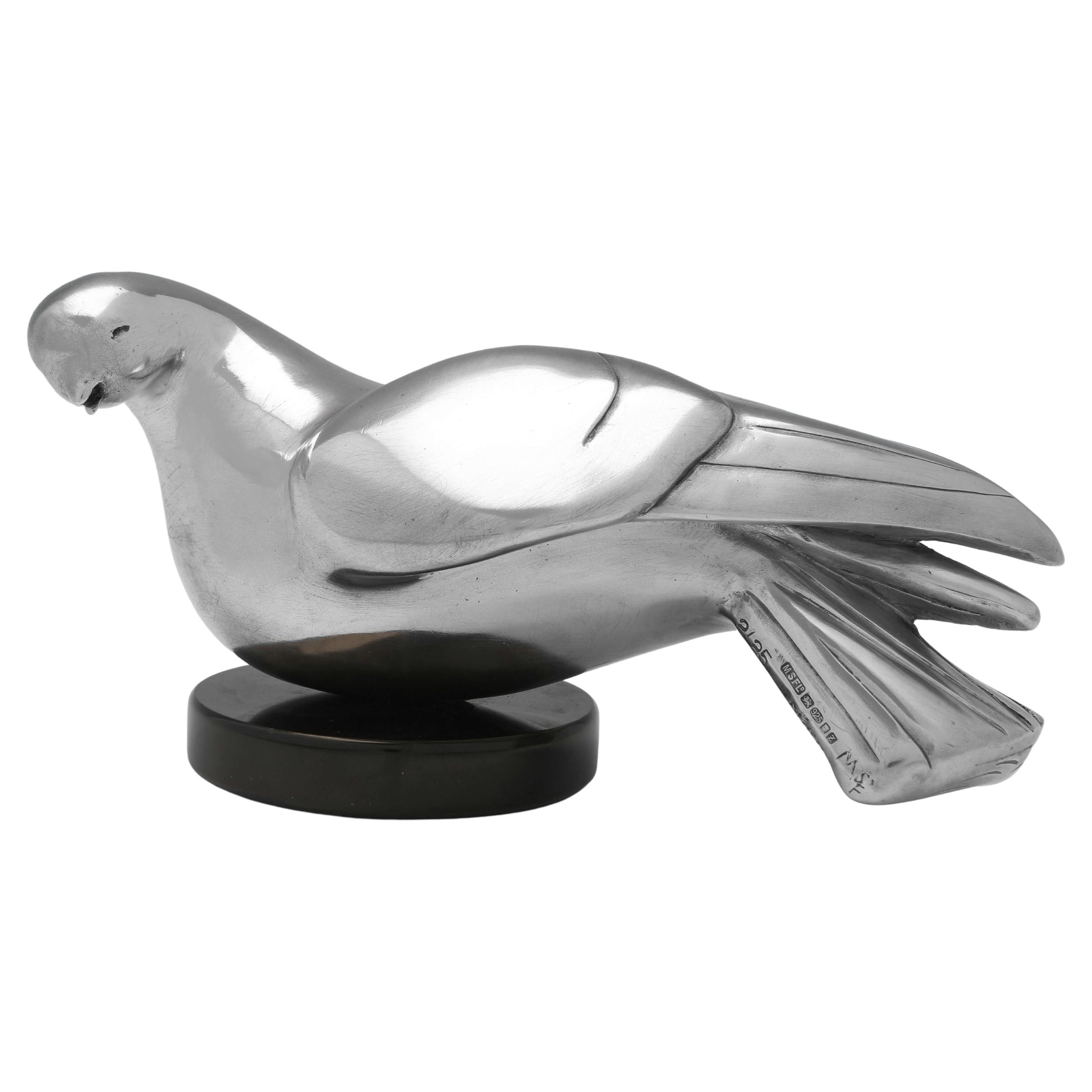 Mina Sunar, Signed Limited Edition of 25 Dove Sculpture in Silver, London 1999 For Sale