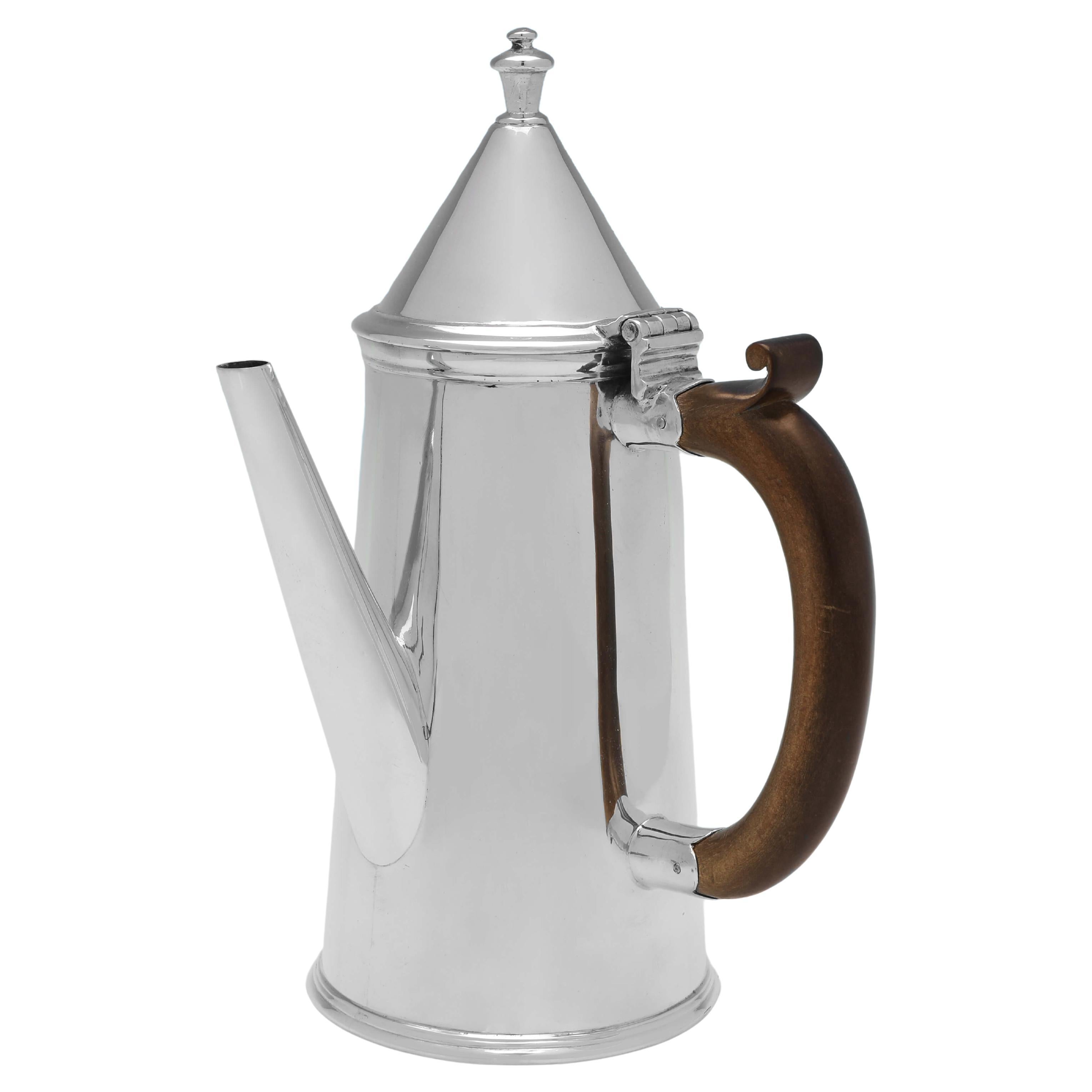 Antigua cafetera con asa lateral de plata de ley - Chester 1913