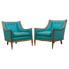 Paire d'AT&T. Fauteuils Bergere en noyer et tapisserie bleue de Robsjohn-Gibbings