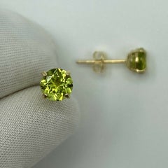 Natural Vivid Green Peridot 1.00ct Yellow Gold 9K Round Cut Earring Studs