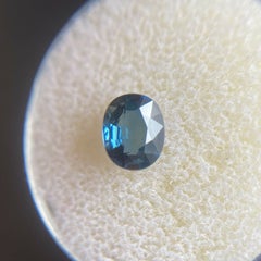 Fine pierre précieuse australienne rare saphir bleu de 1,05 carat de taille ovale