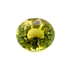 Pierre précieuse non sertie, tourmaline verte olive taille ovale de 1,80 carat, 8 x 6,8 mm