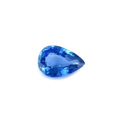Saphir bleu de Ceylan 0,76 carat, taille poire en forme de goutte d'eau, 7 x 4,6 mm