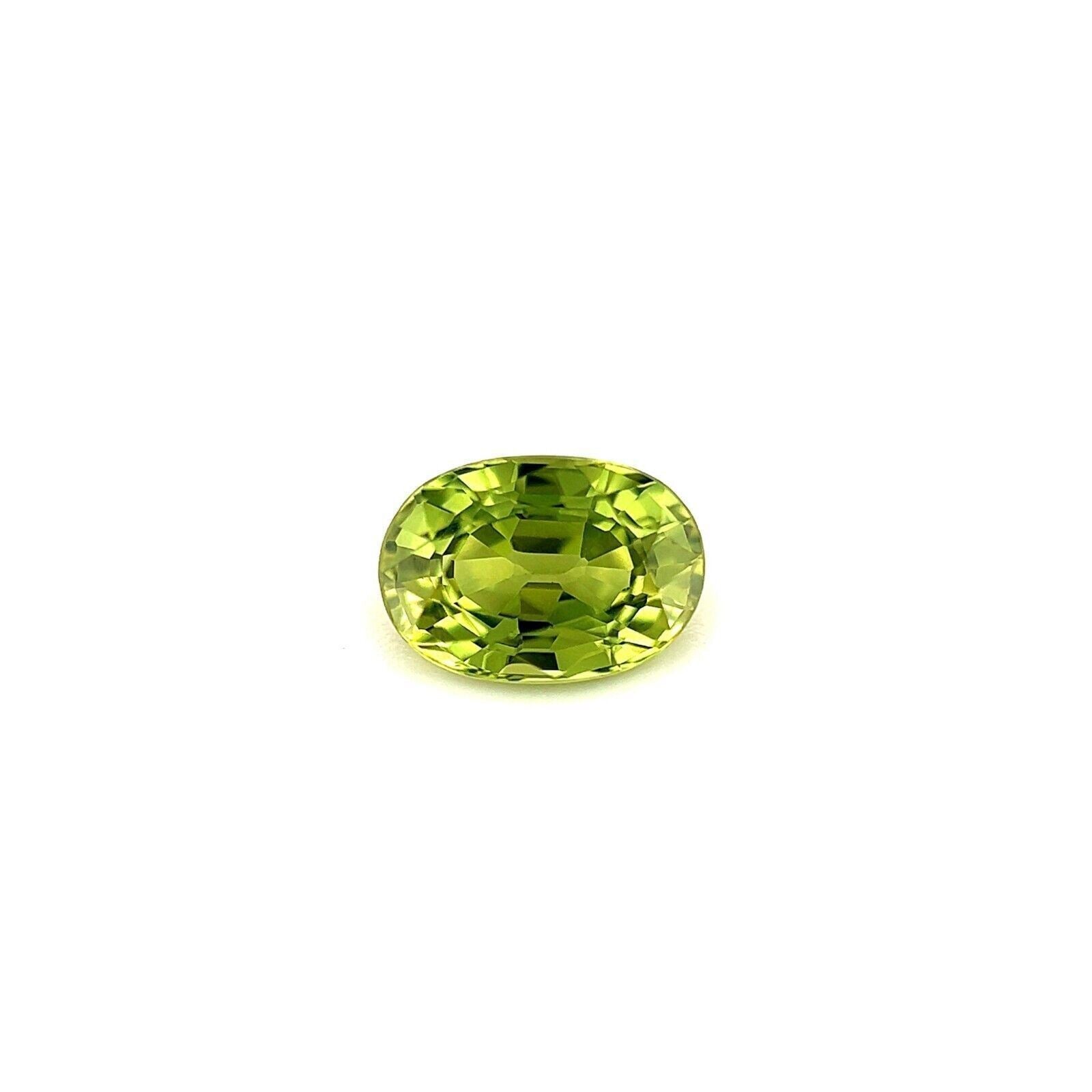 Vivid Lime Green Australia Sapphire 0.70ct Oval Cut Loose Gem 6x4.3mm For Sale