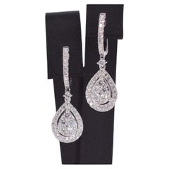 Drop-Shaped Earrings with Brilliant Cut Diamonds