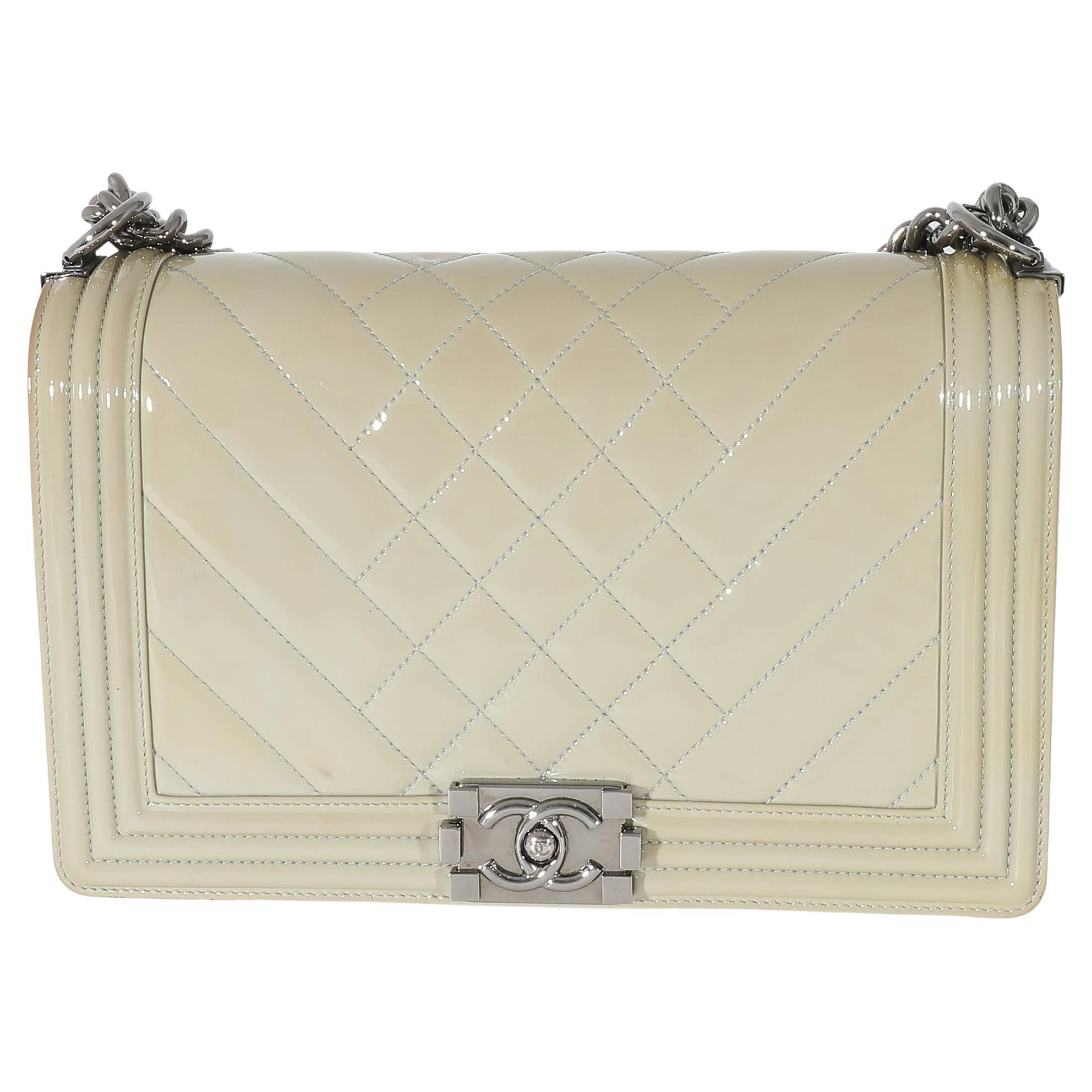Chanel 14P Grey Patent Mix Quilted New Medium Boy Bag For Sale