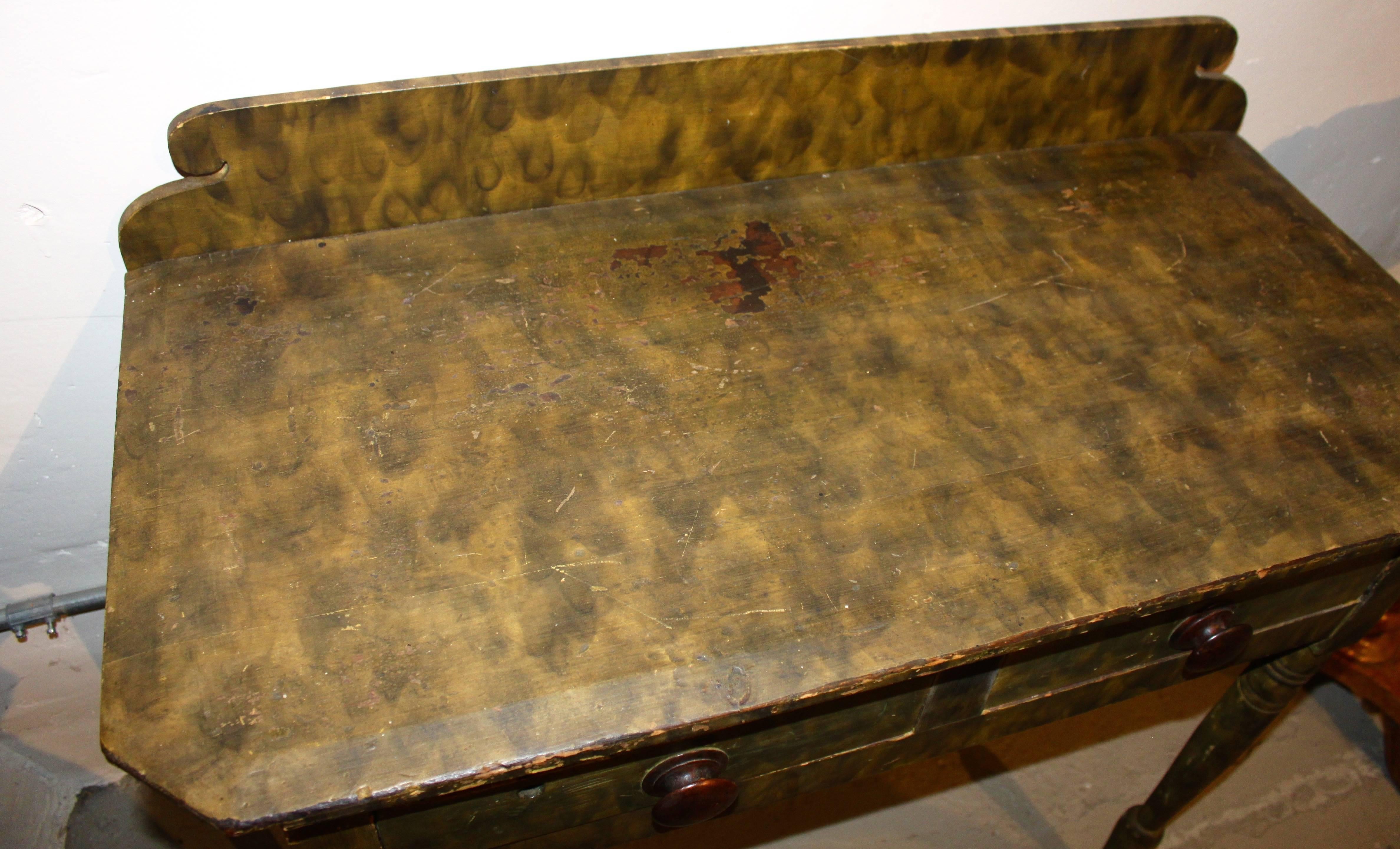 Rare 19th Century Faux Smoked and Grain Painted Dressing Table For Sale 3