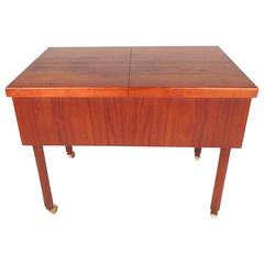 Mid-Century Modern Danish Teak Bar Cart 12