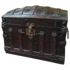 Antique Leather Trunk 12
