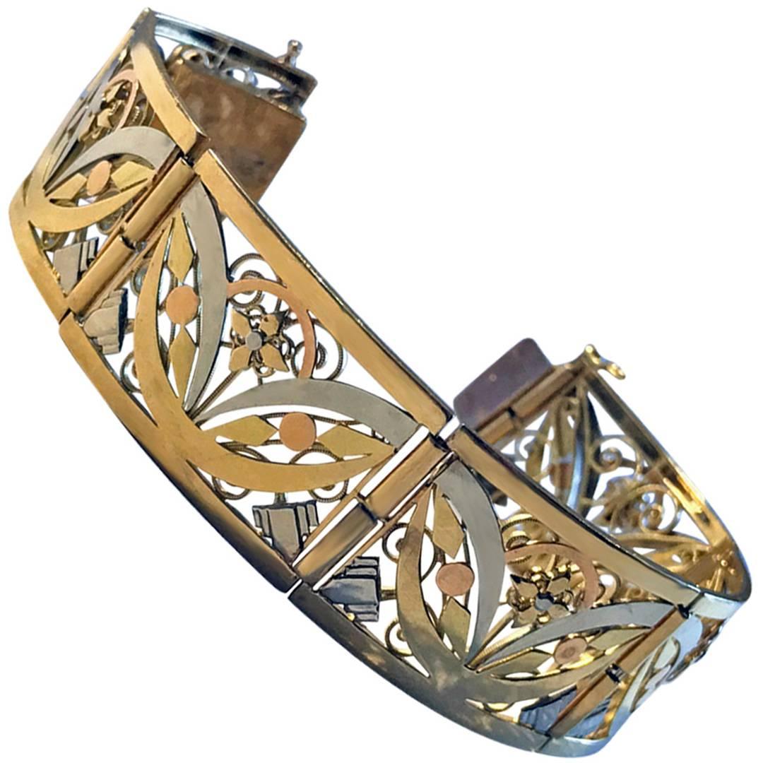  Art Nouveau 18K three colour gold Bracelet, France C.1900