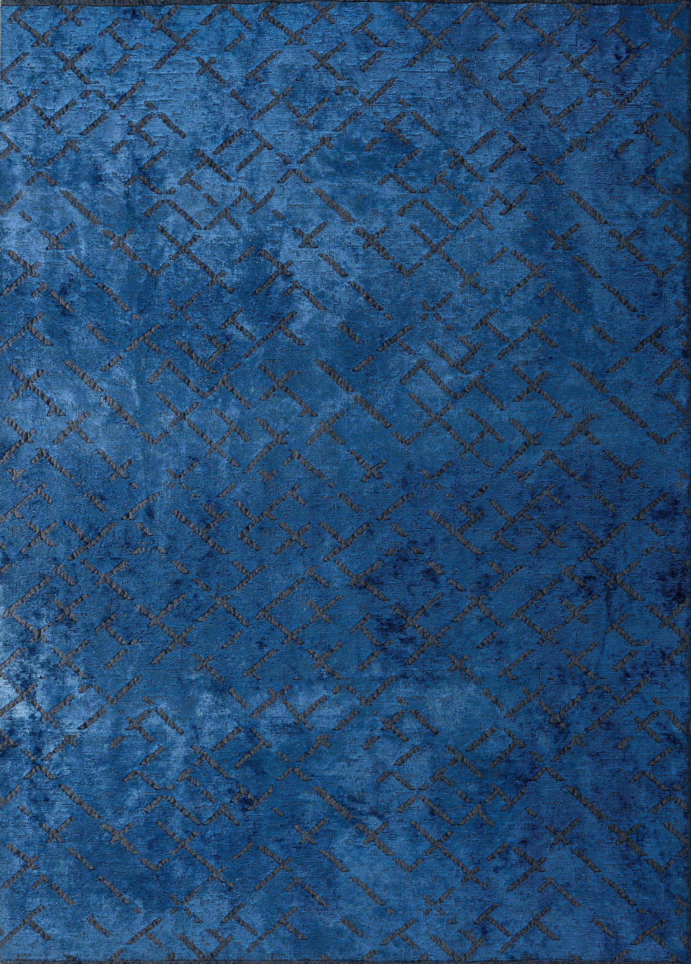 For Sale:  (Blue) Modern Abstract Luxury Hand-Finished Area Rug