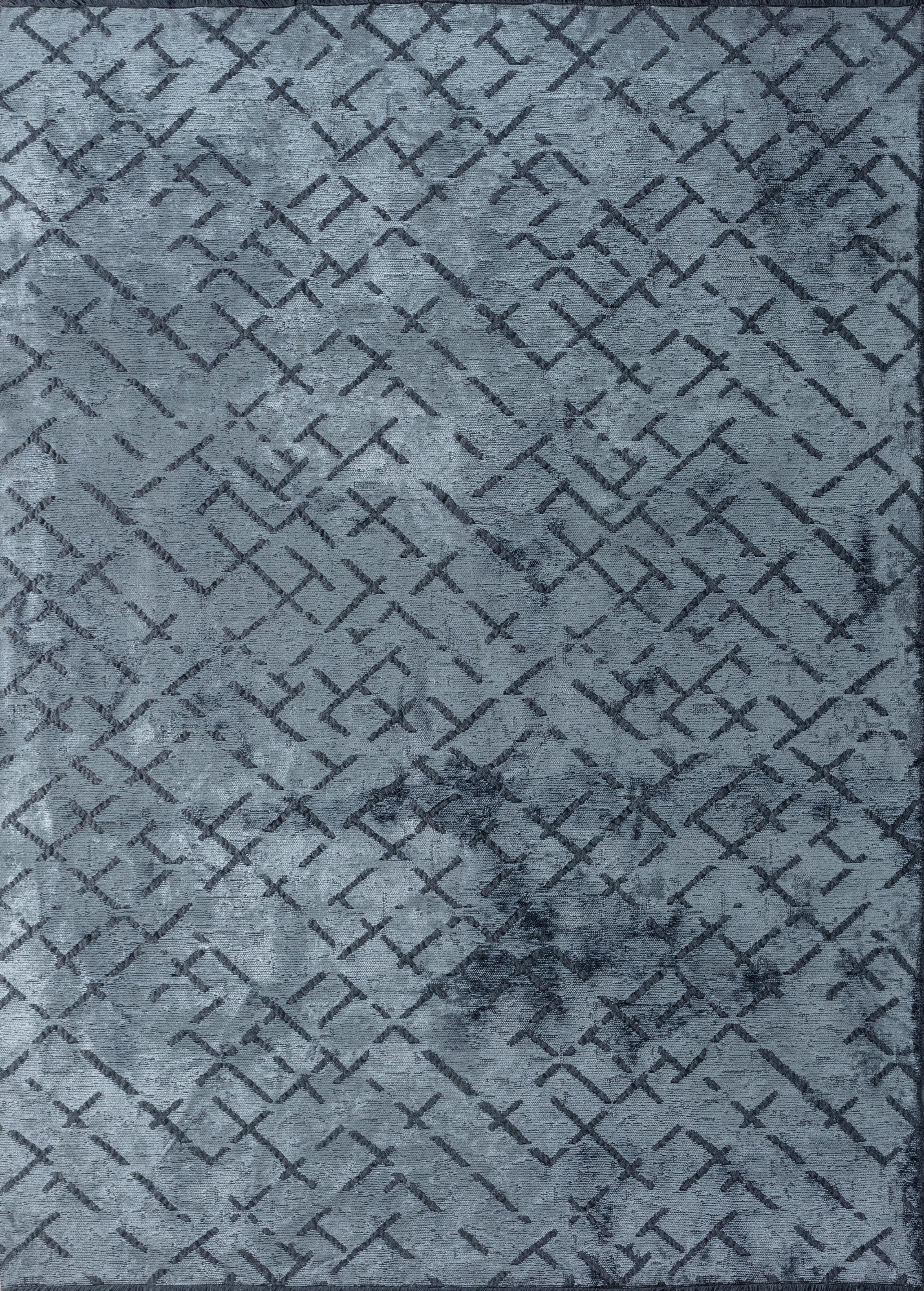 For Sale:  (Blue) Modern Abstract Luxury Hand-Finished Area Rug