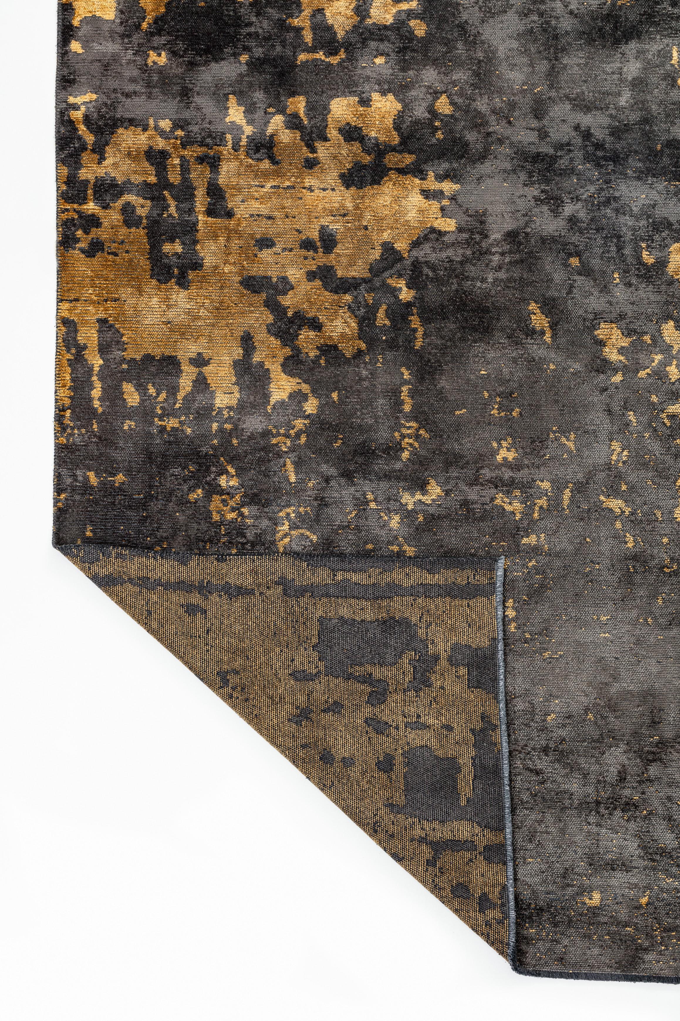 For Sale:  (Gray) Modern Abstract Luxury Hand-Finished Area Rug 3