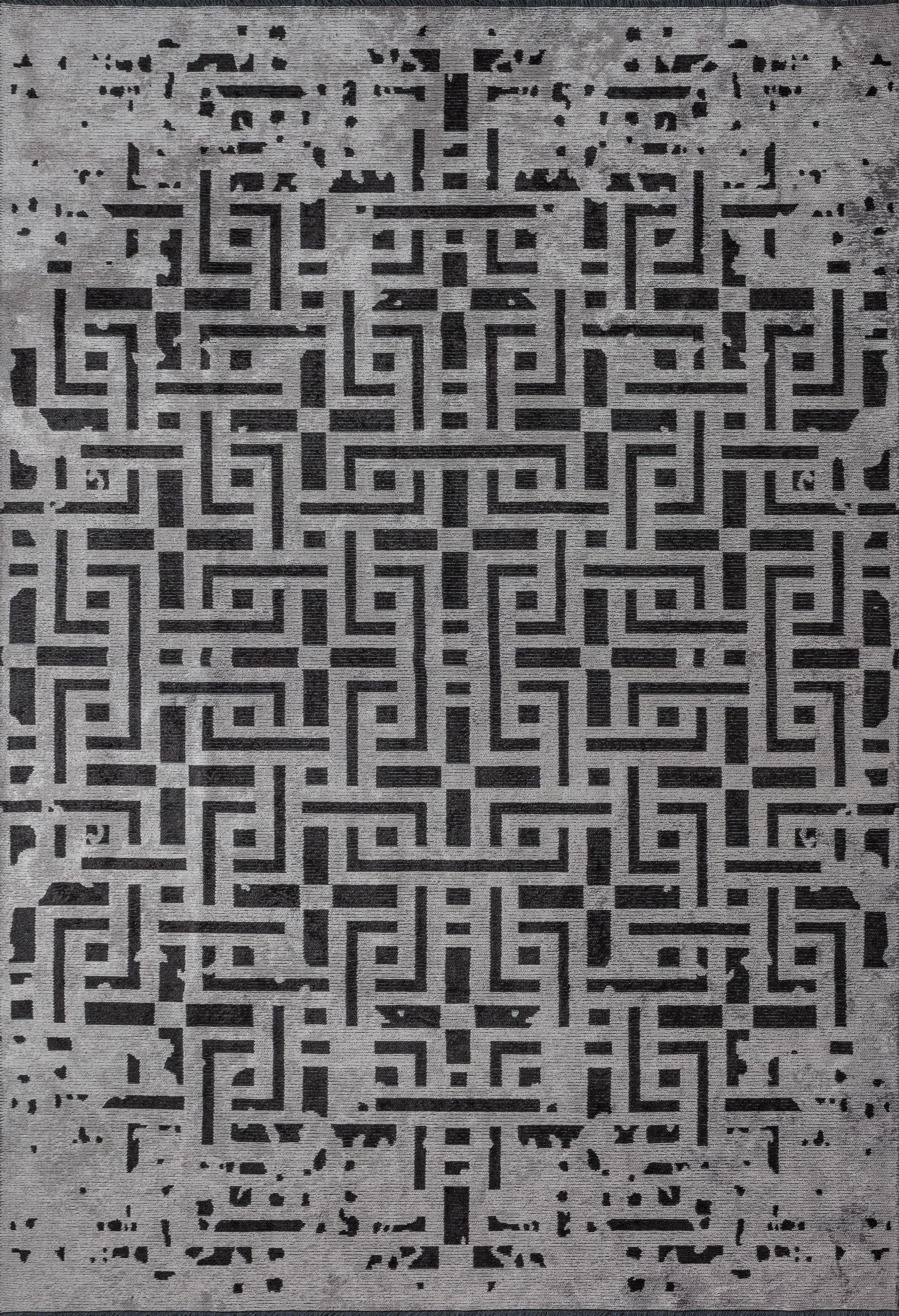For Sale:  (Gray) Contemporary Geometric Luxury Hand-Finished Area Rug