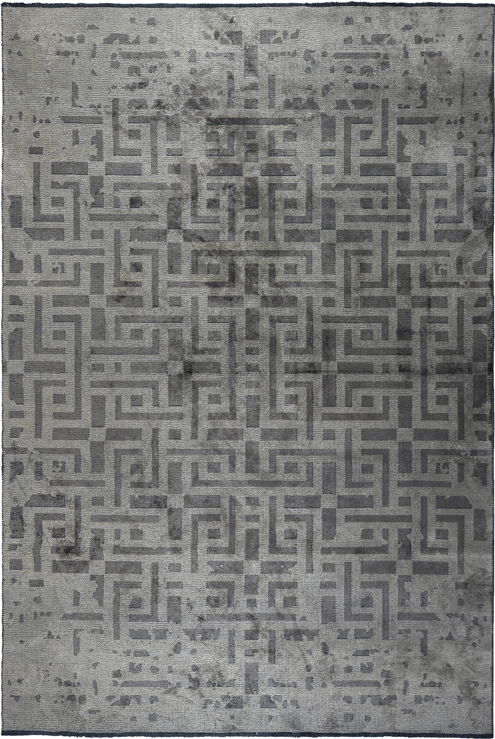 For Sale:  (Gray) Contemporary Geometric Luxury Area Rug